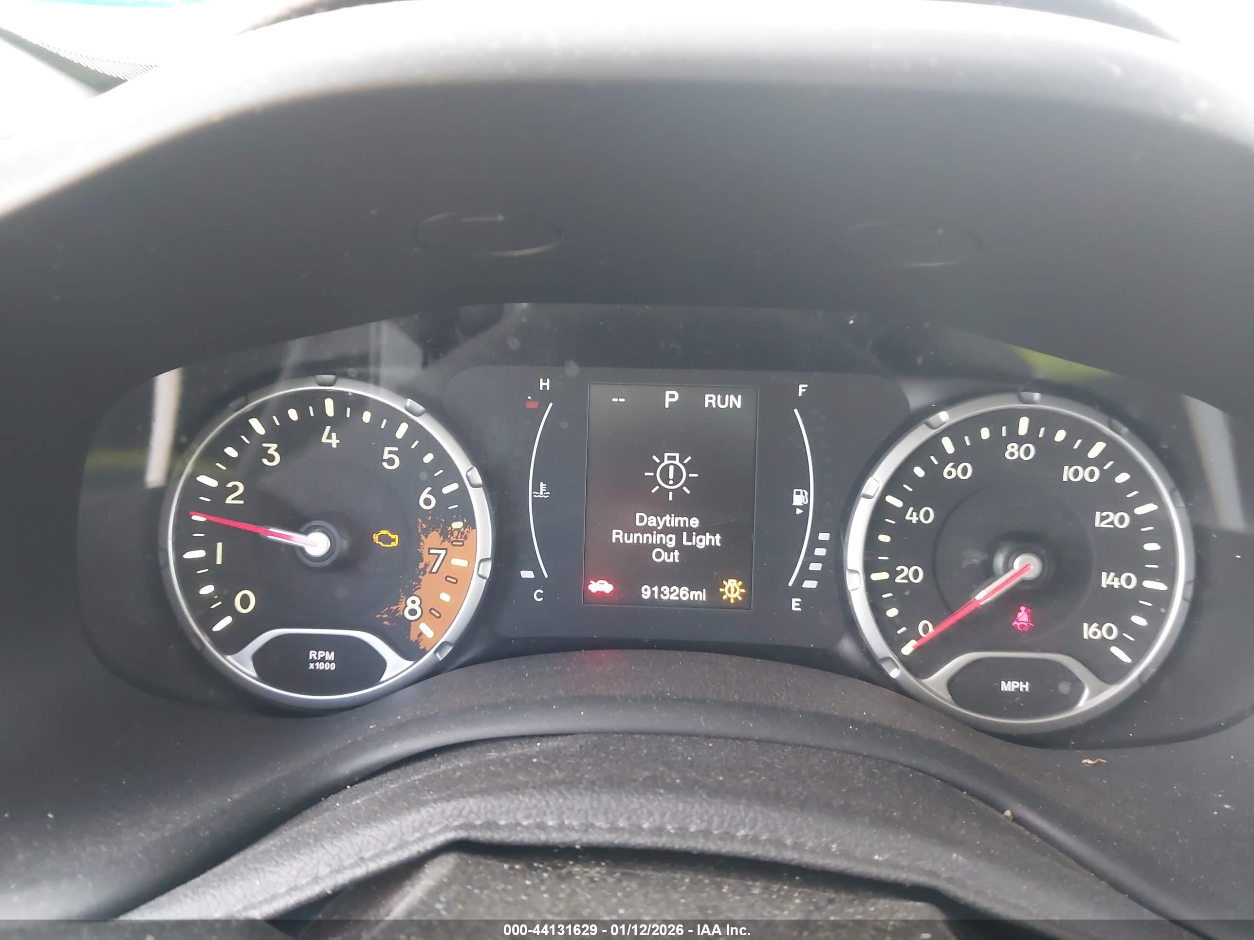 JEEP RENEGADE image 7