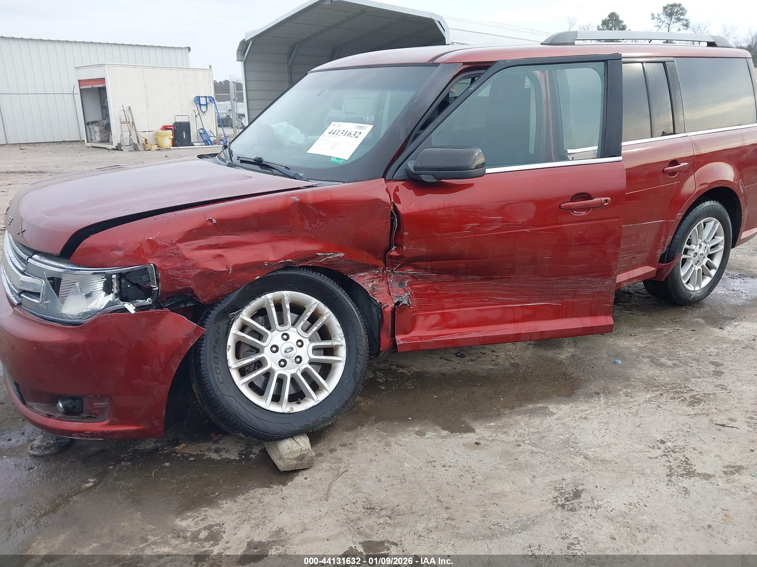 FORD FLEX image 6
