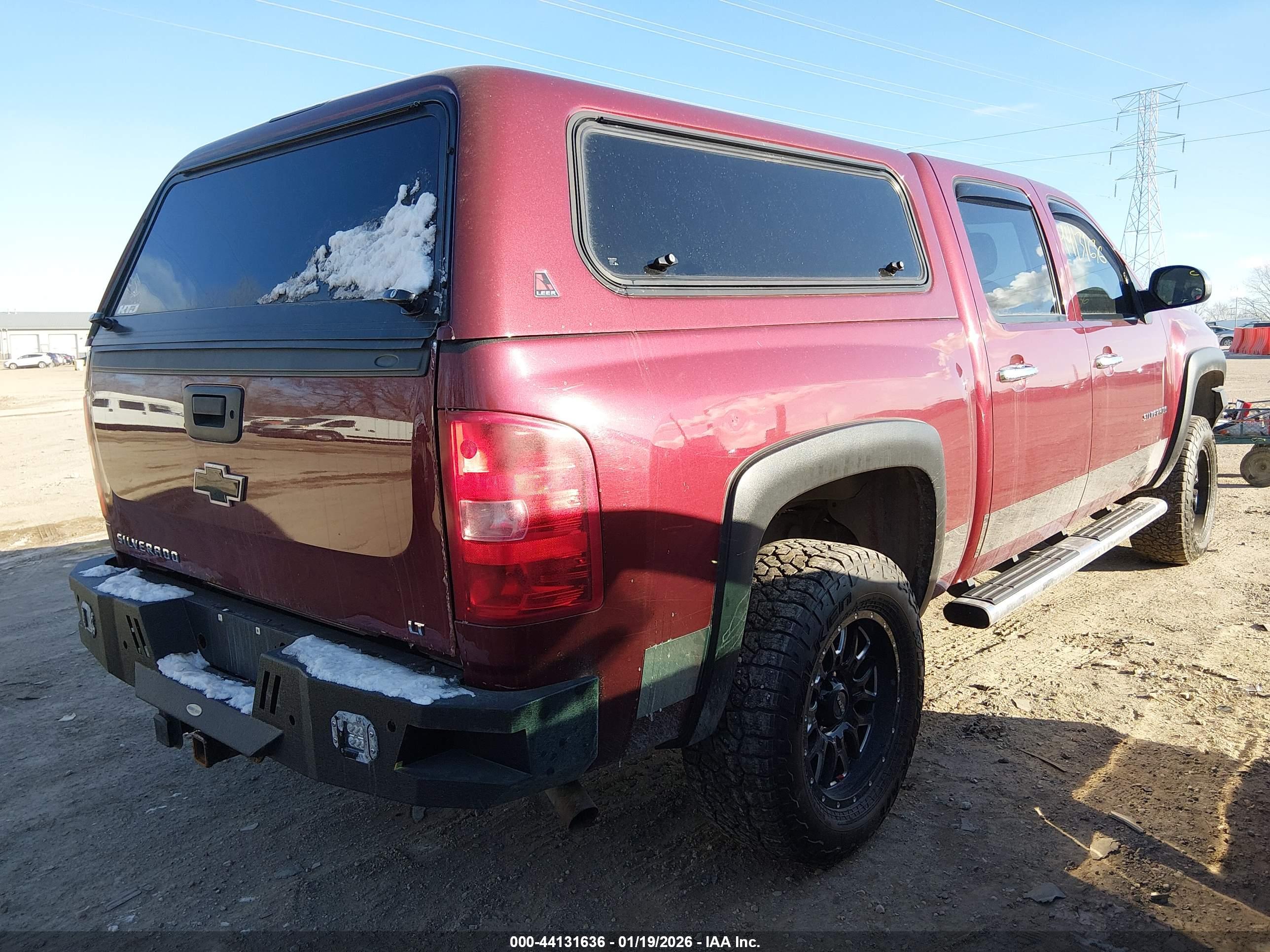 CHEVROLET SILVERADO image 4