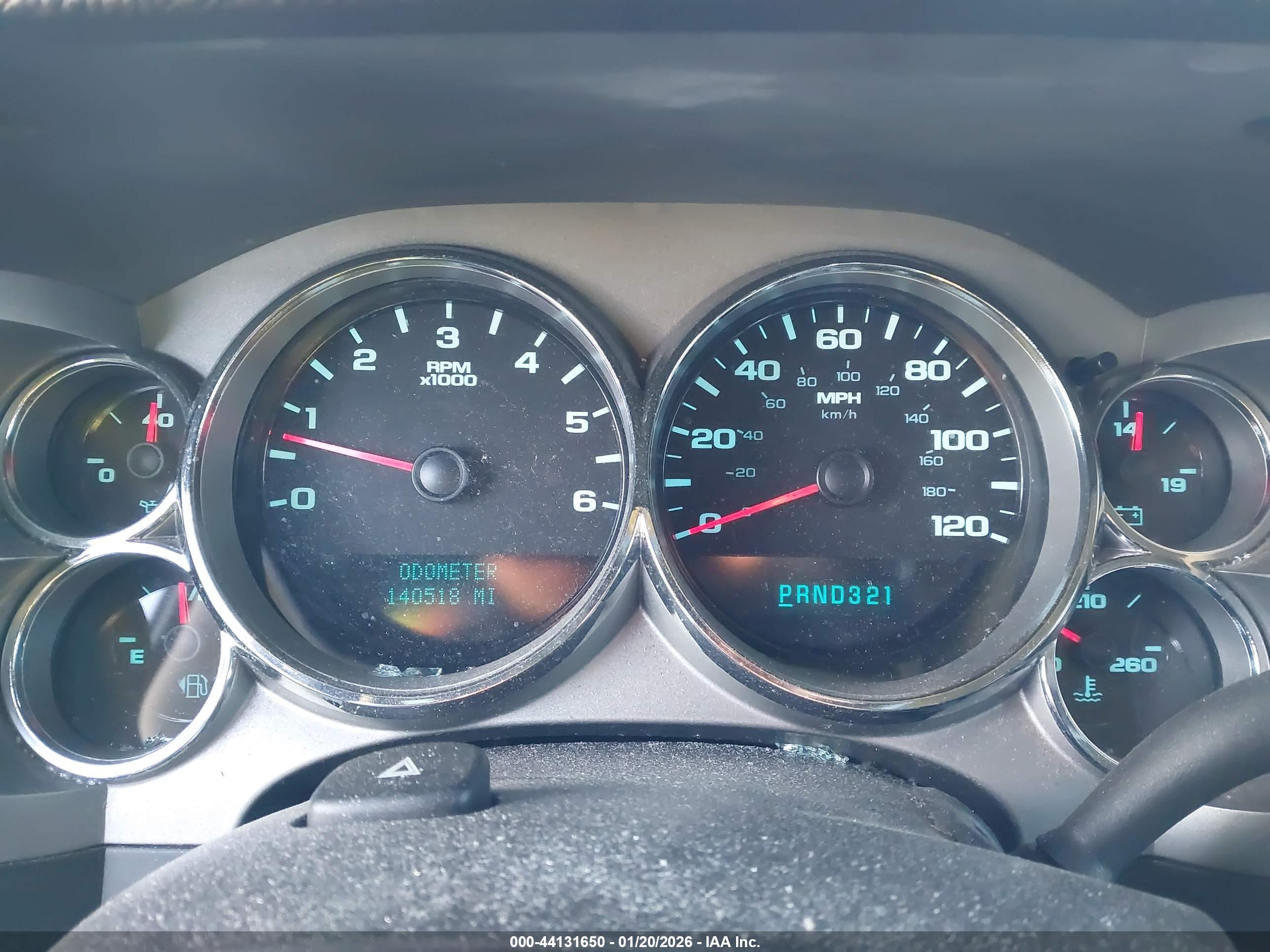 CHEVROLET SILVERADO image 7
