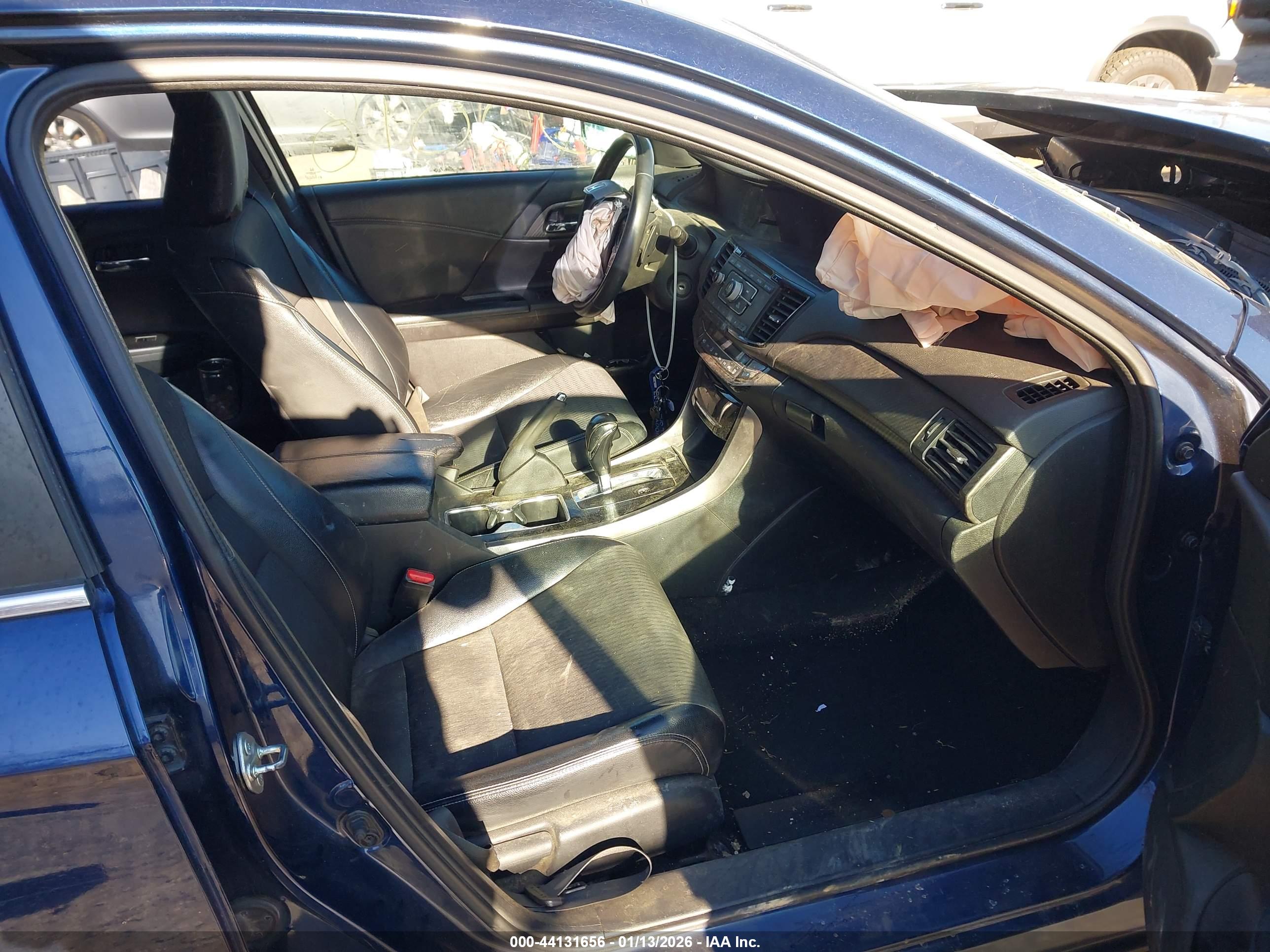 HONDA ACCORD image 5