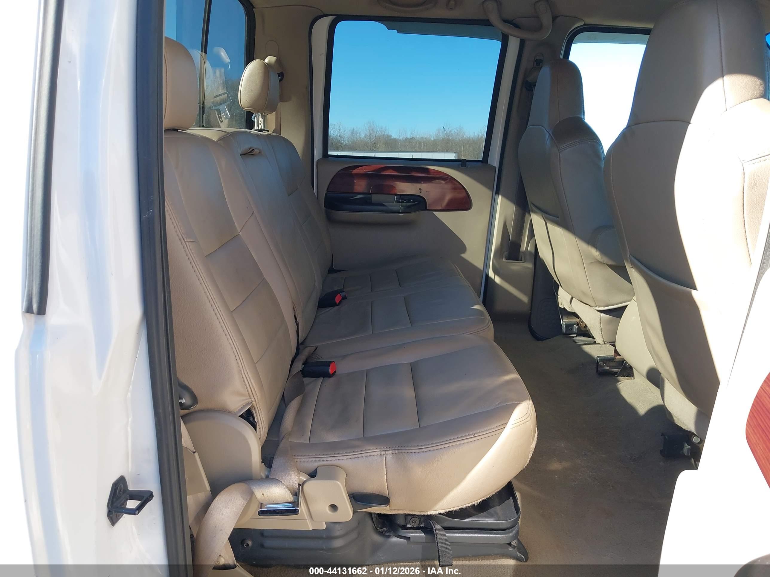 FORD F-250 image 8