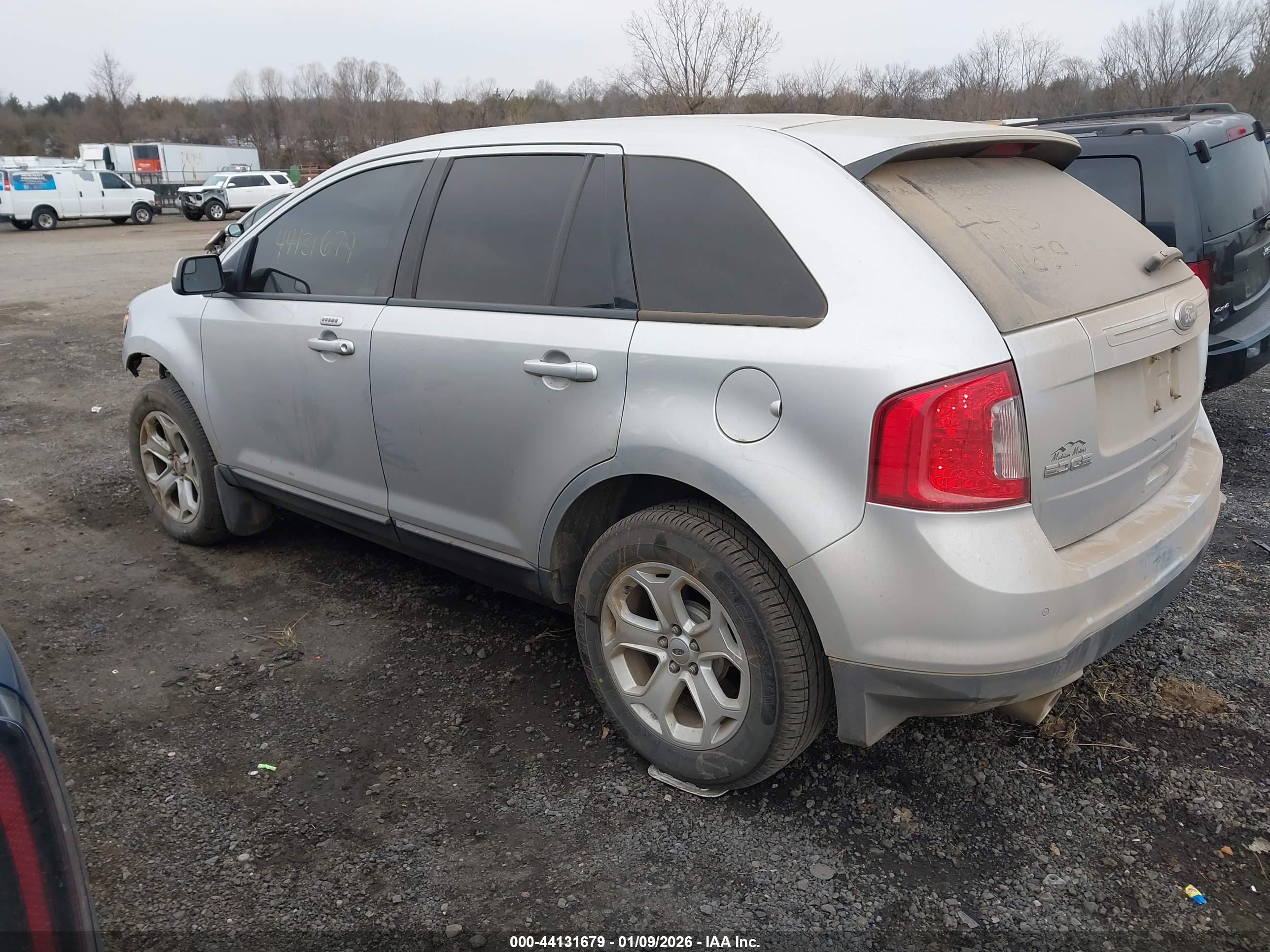FORD EDGE image 3
