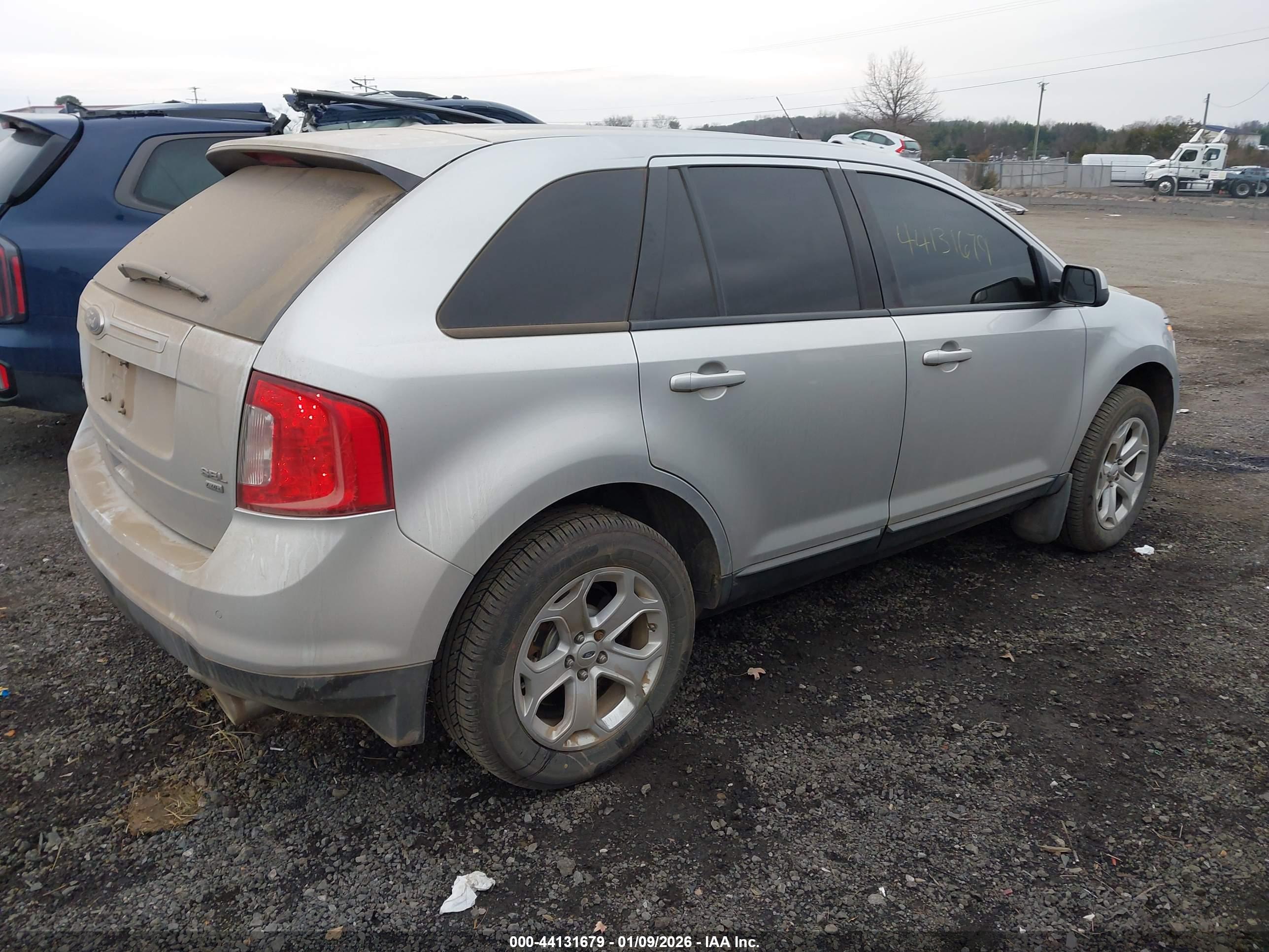 FORD EDGE image 4