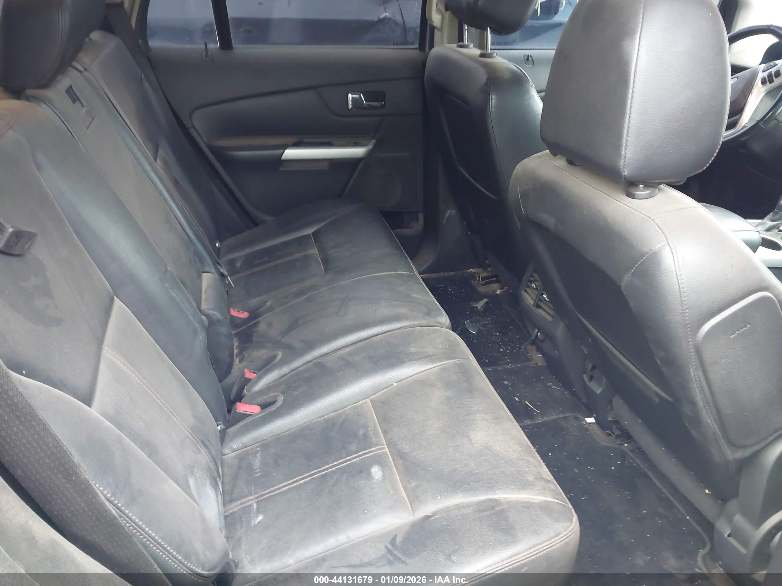 FORD EDGE image 8