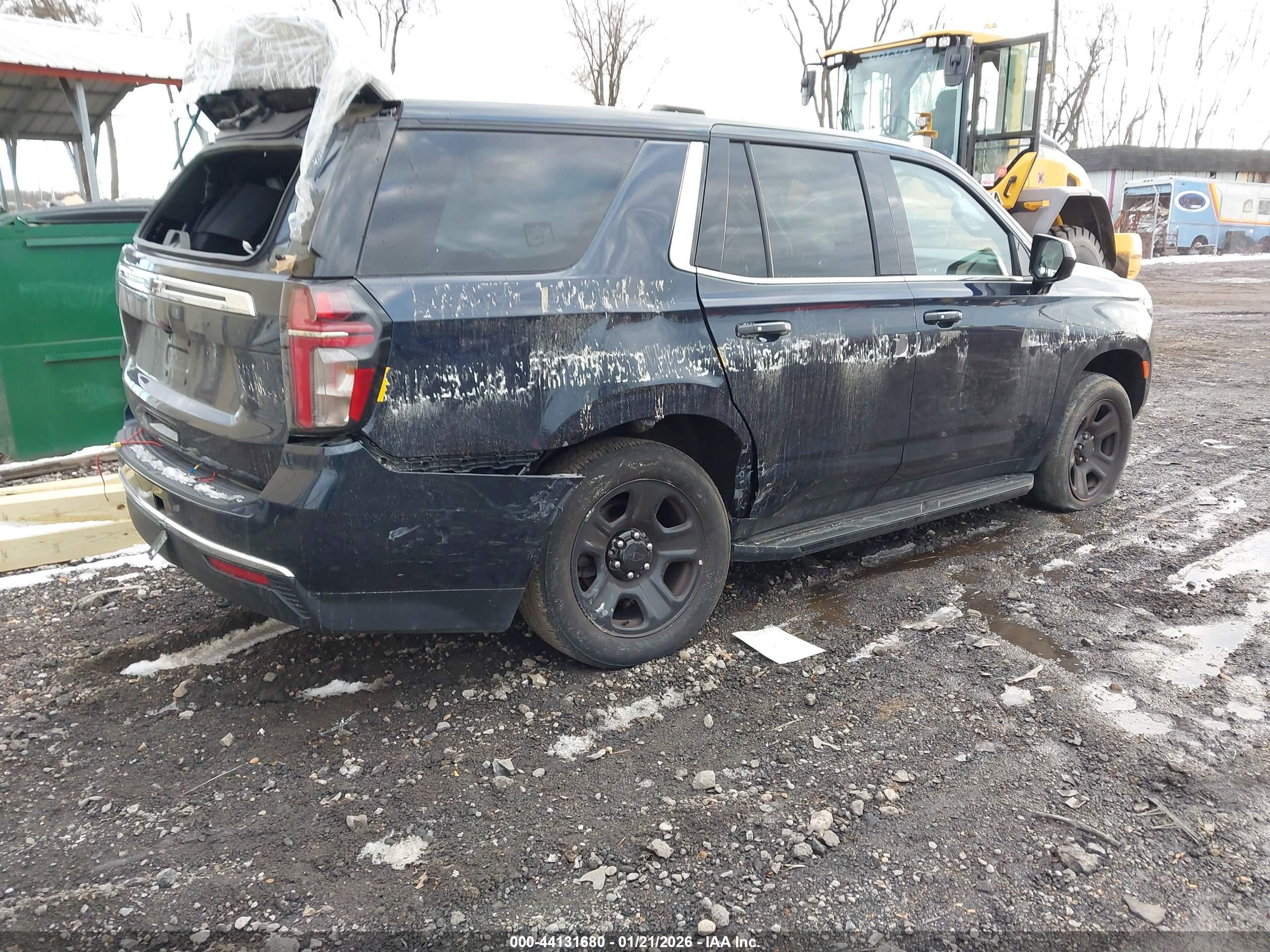 CHEVROLET TAHOE image 4