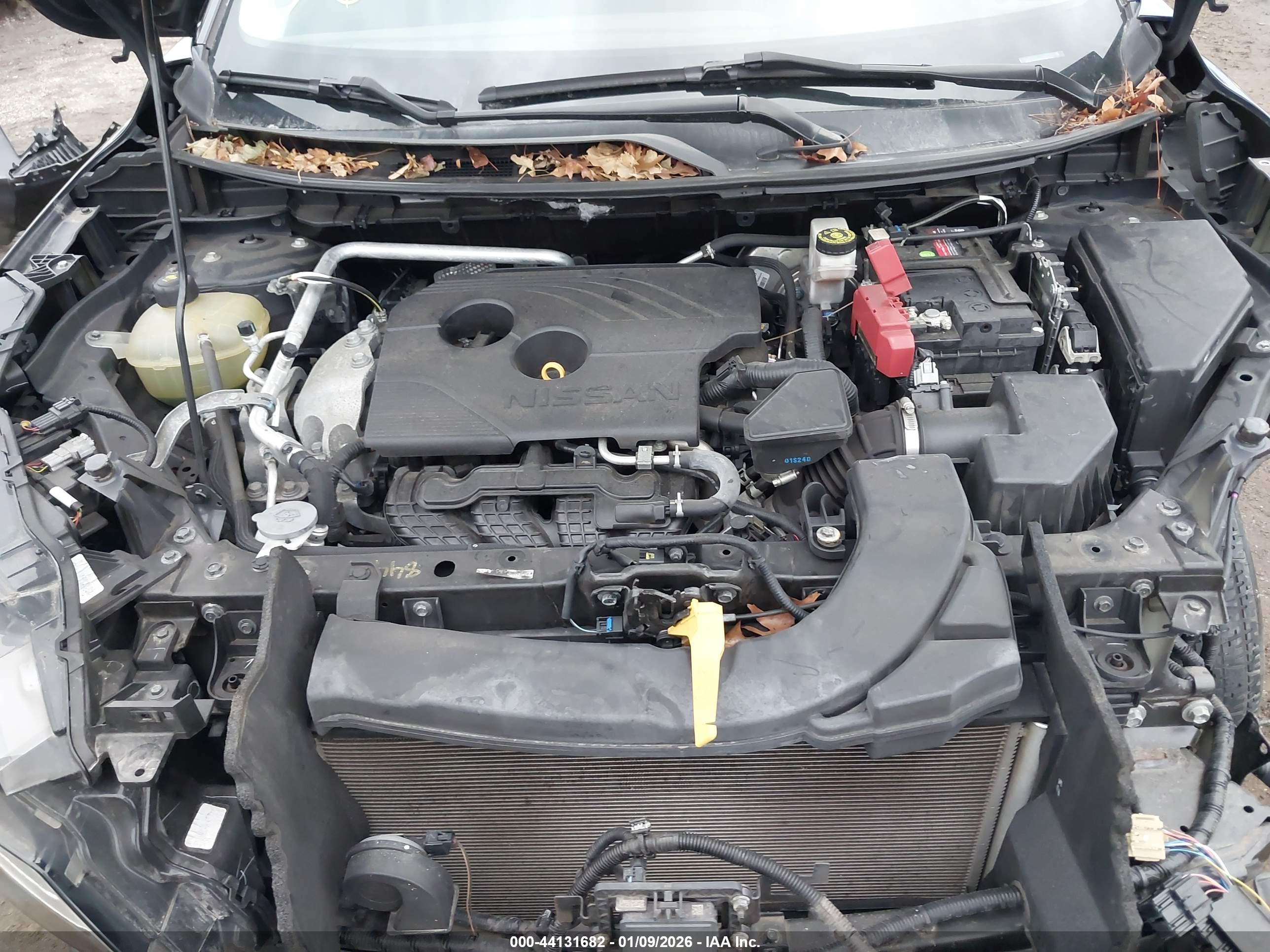 NISSAN ROGUE image 10
