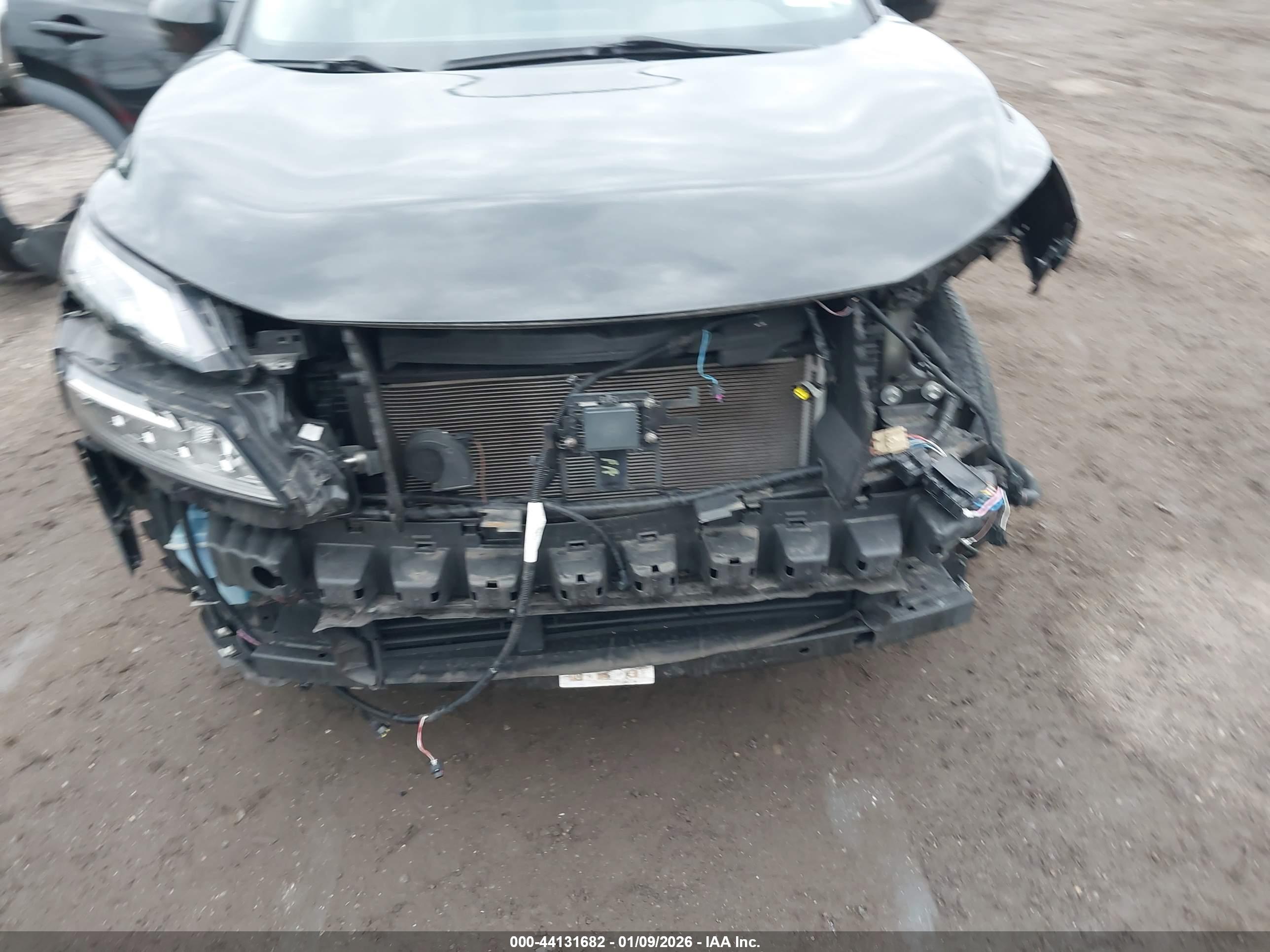 NISSAN ROGUE image 6