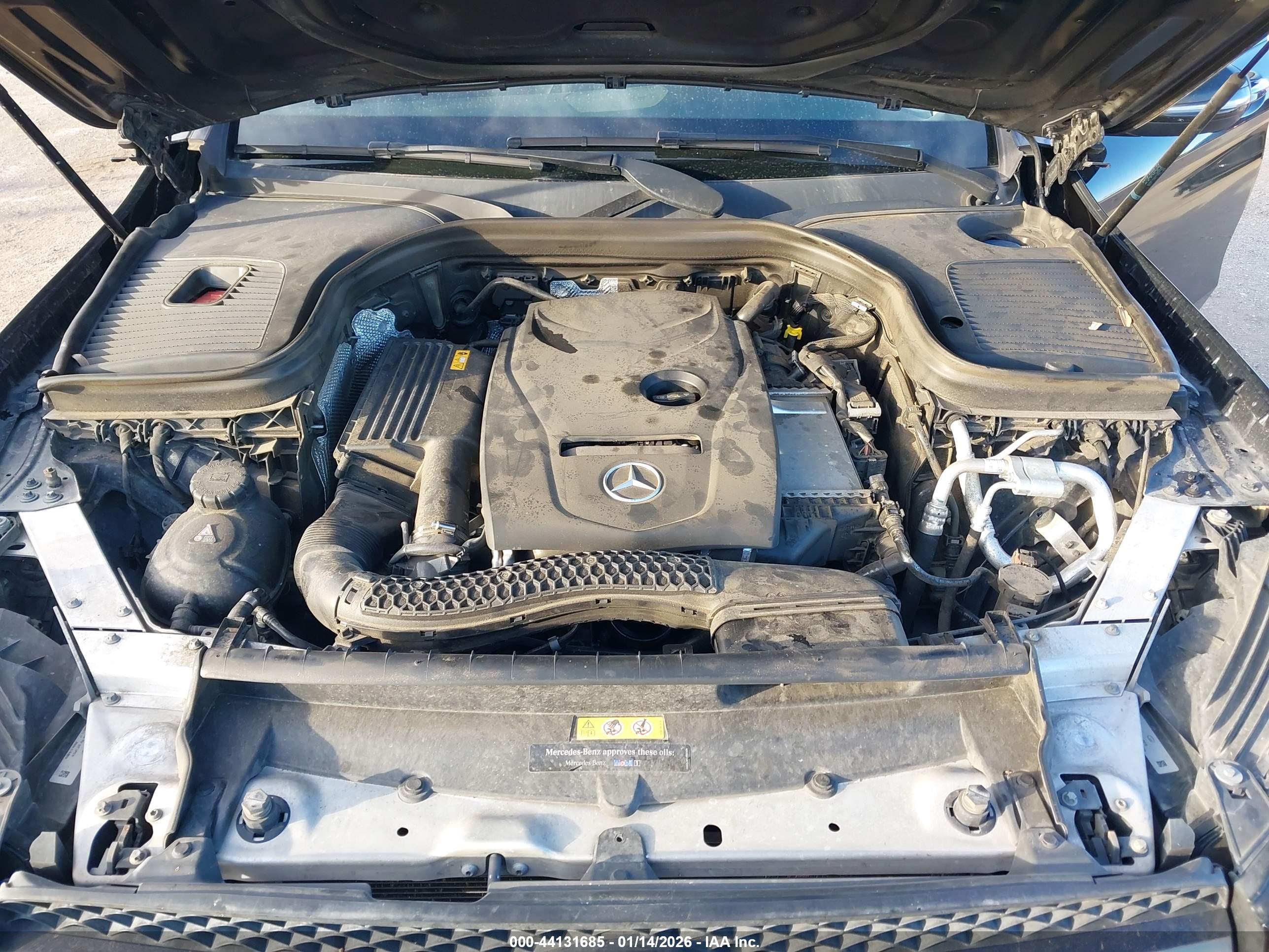 MERCEDES-BENZ GLC image 10