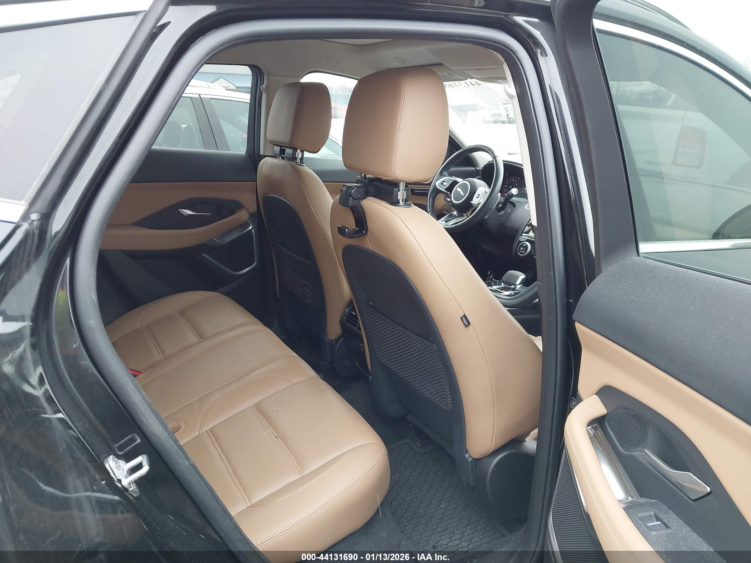 JAGUAR E-PACE image 8