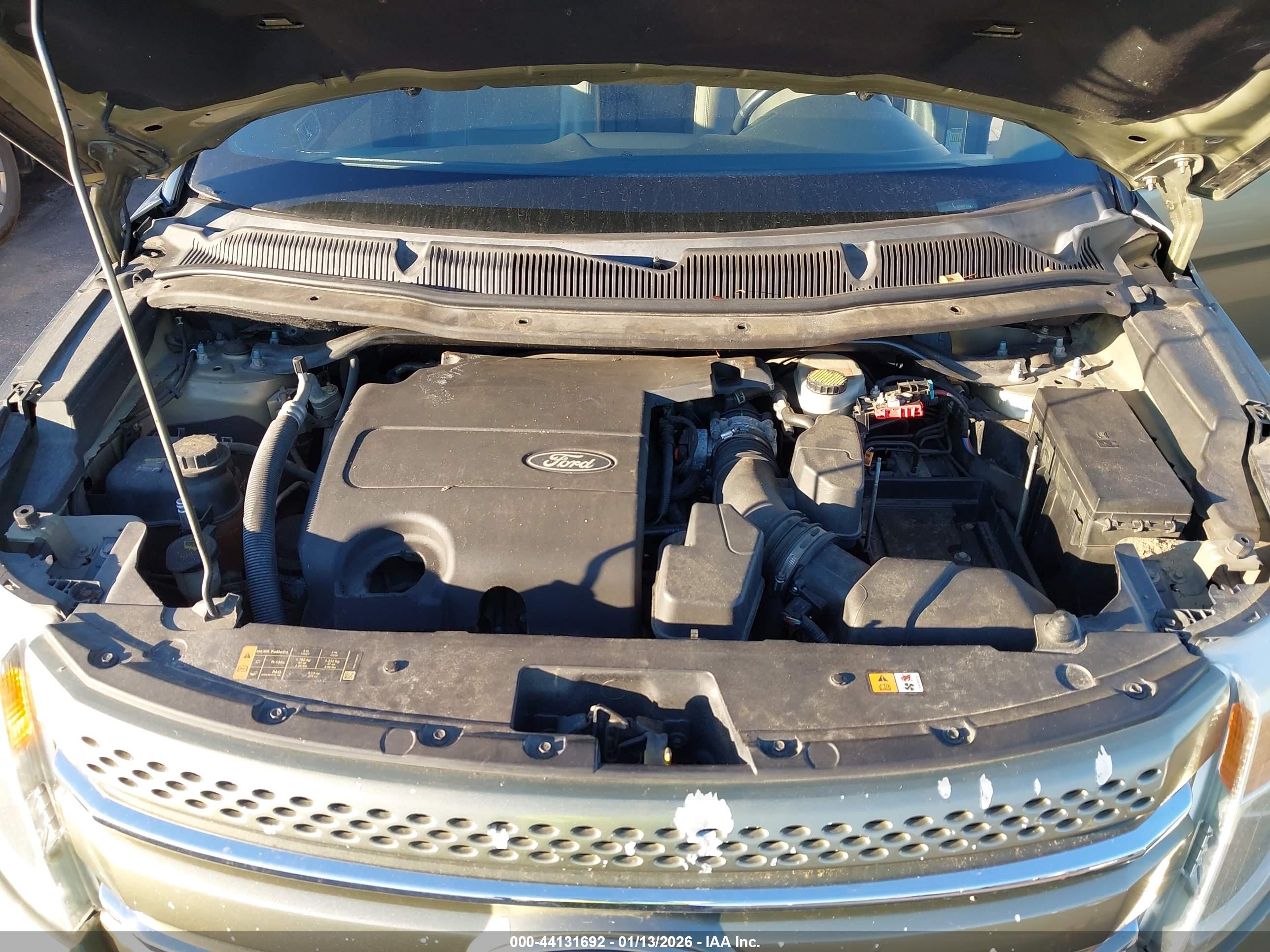 FORD EXPLORER image 10