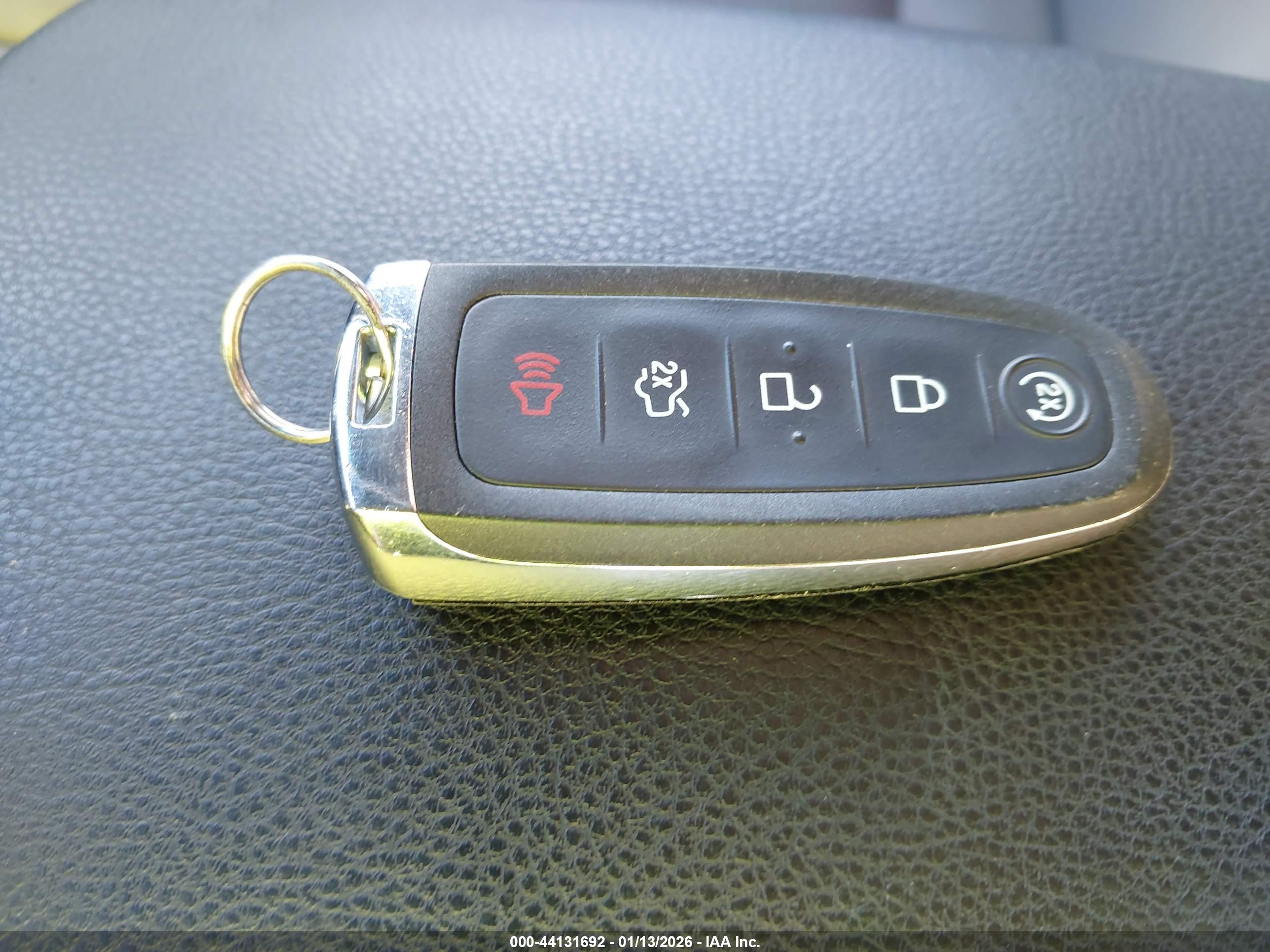 FORD EXPLORER image 11