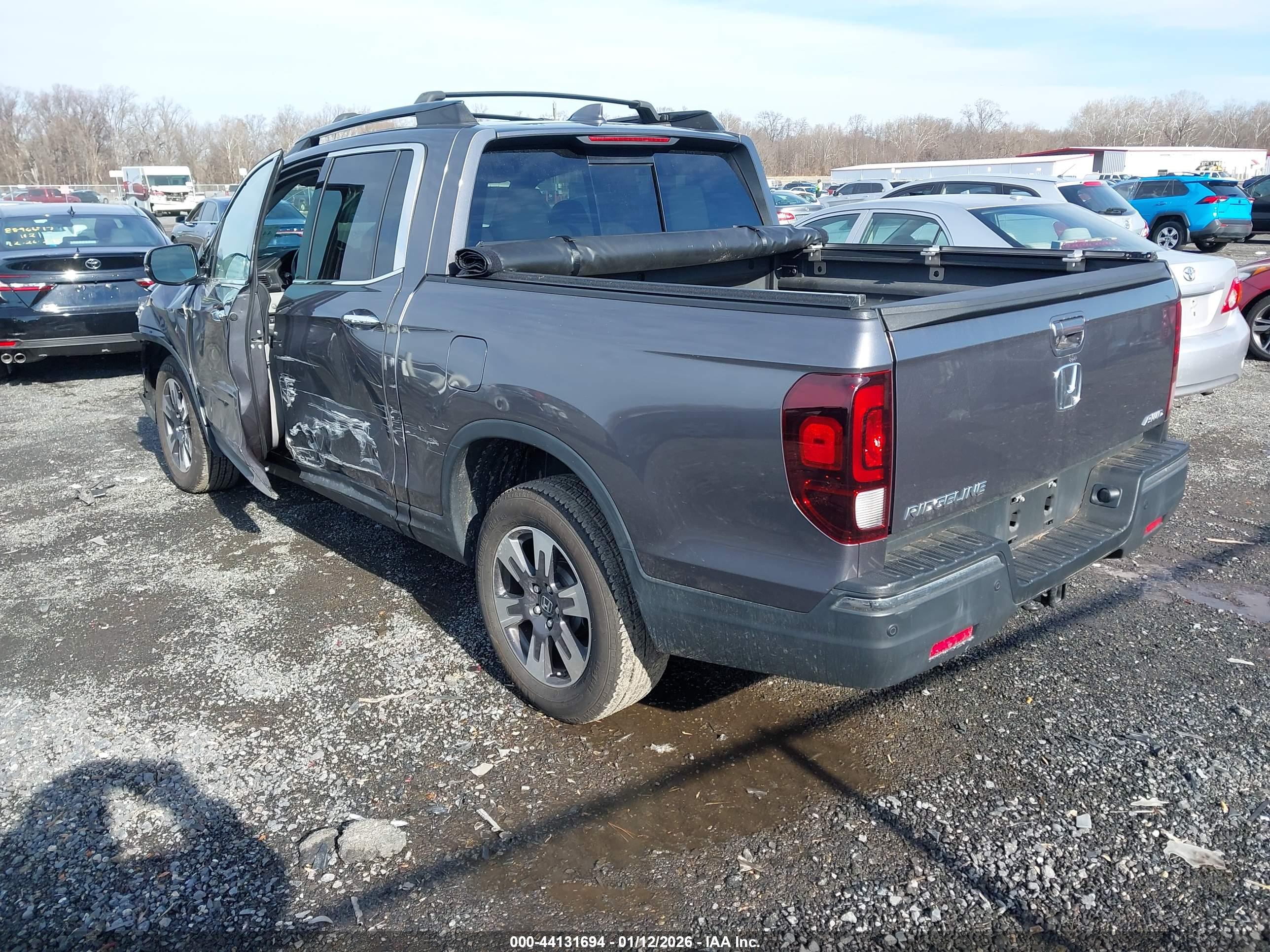 HONDA RIDGELINE image 3