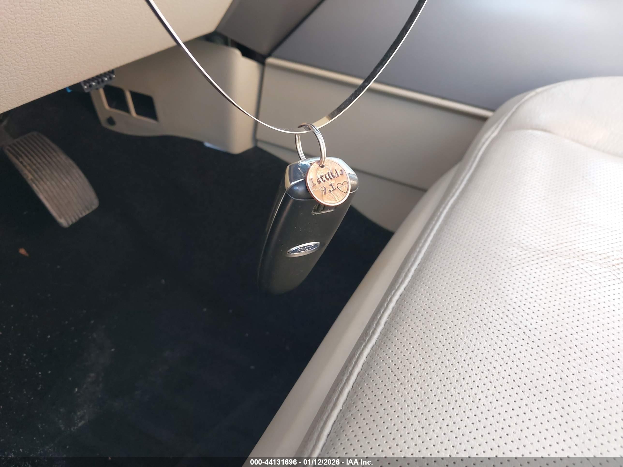 FORD EXPEDITION image 11