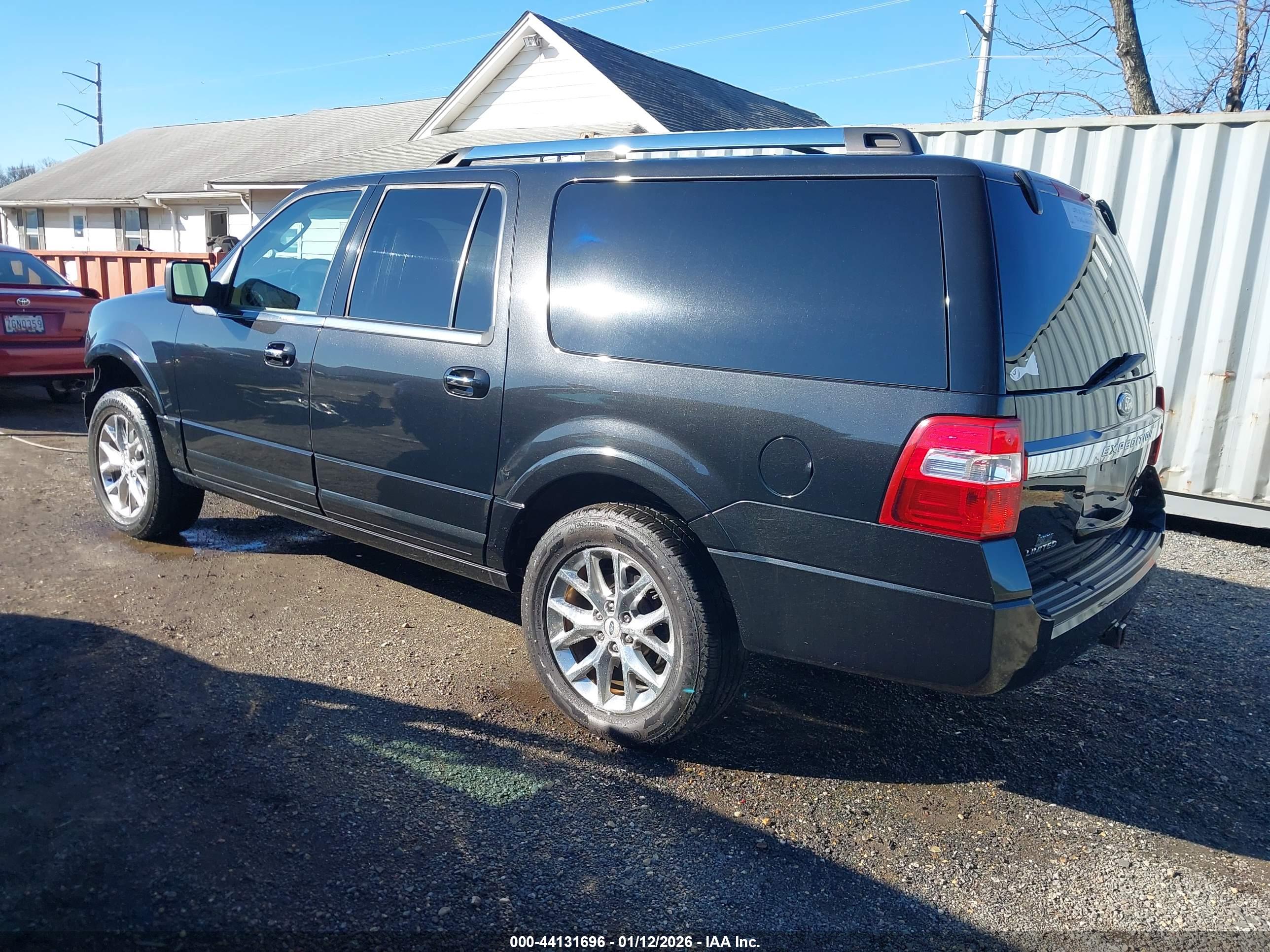FORD EXPEDITION image 3
