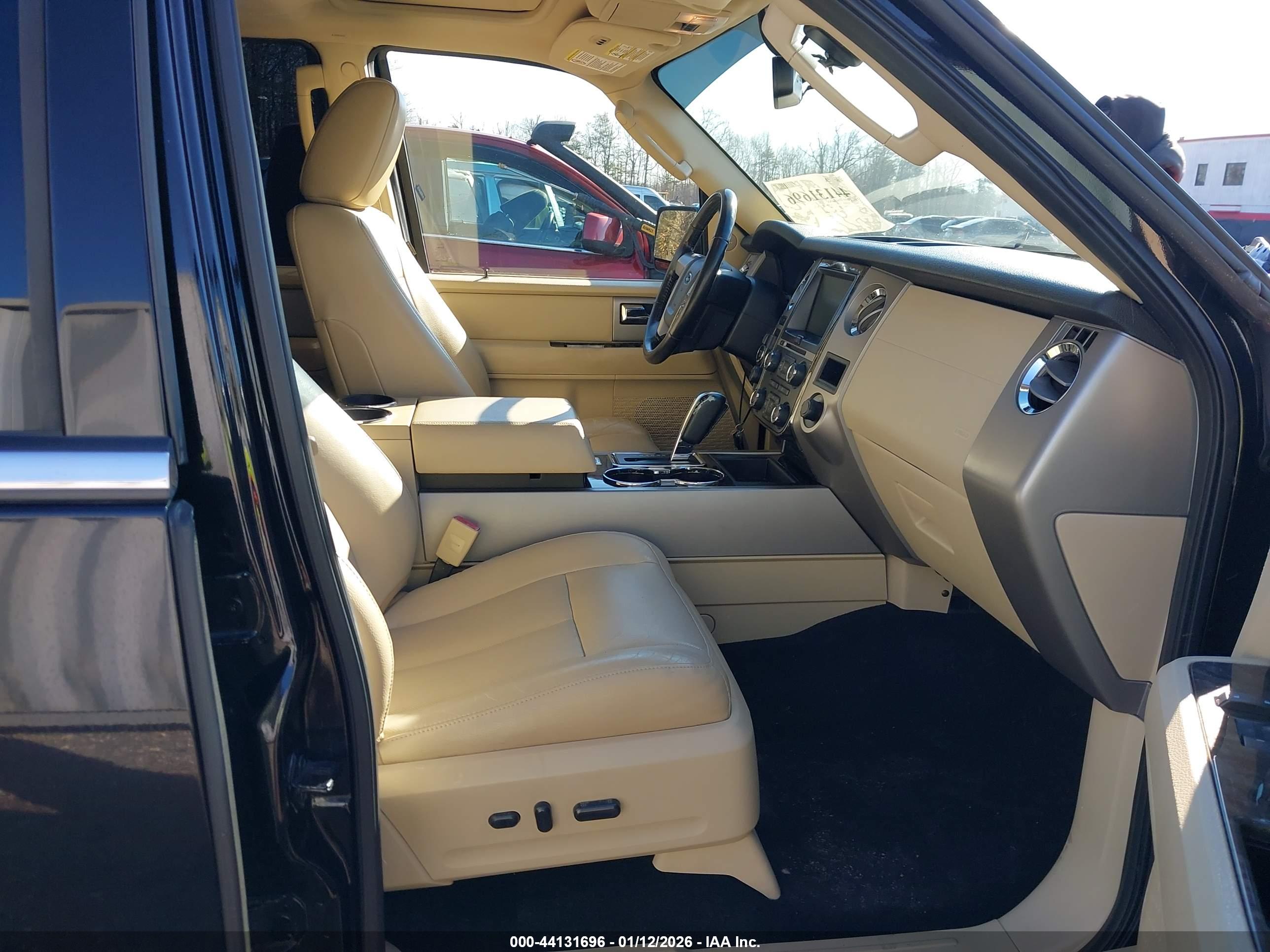 FORD EXPEDITION image 5