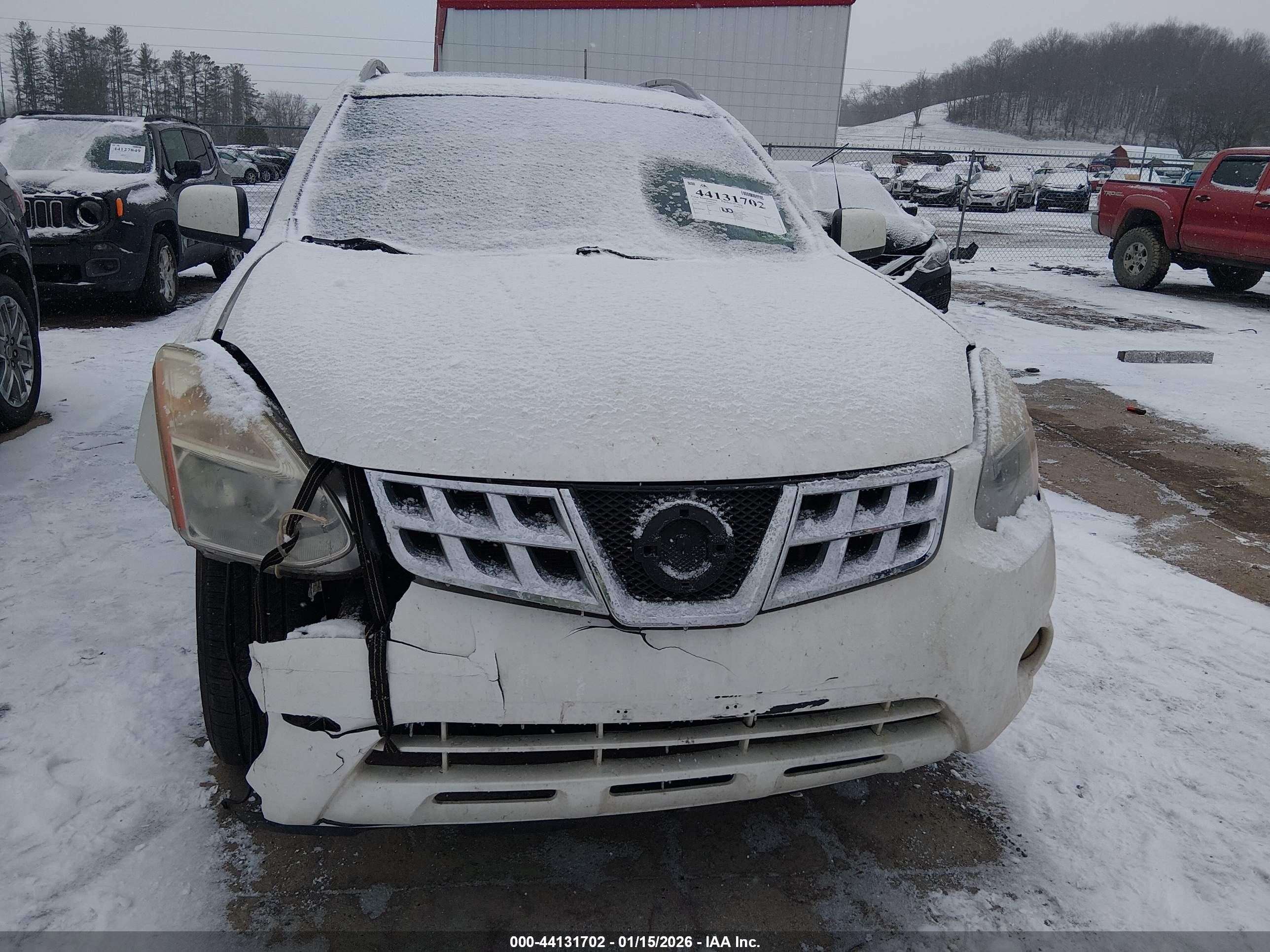 NISSAN ROGUE image 6