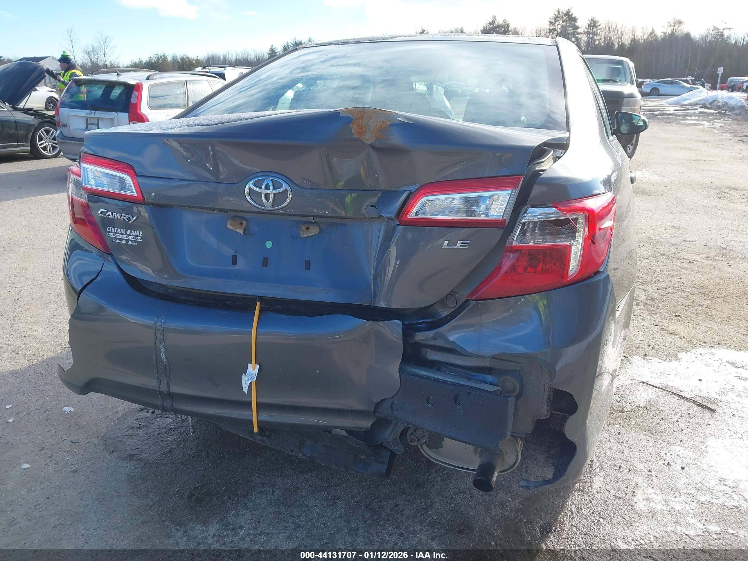 TOYOTA CAMRY image 6