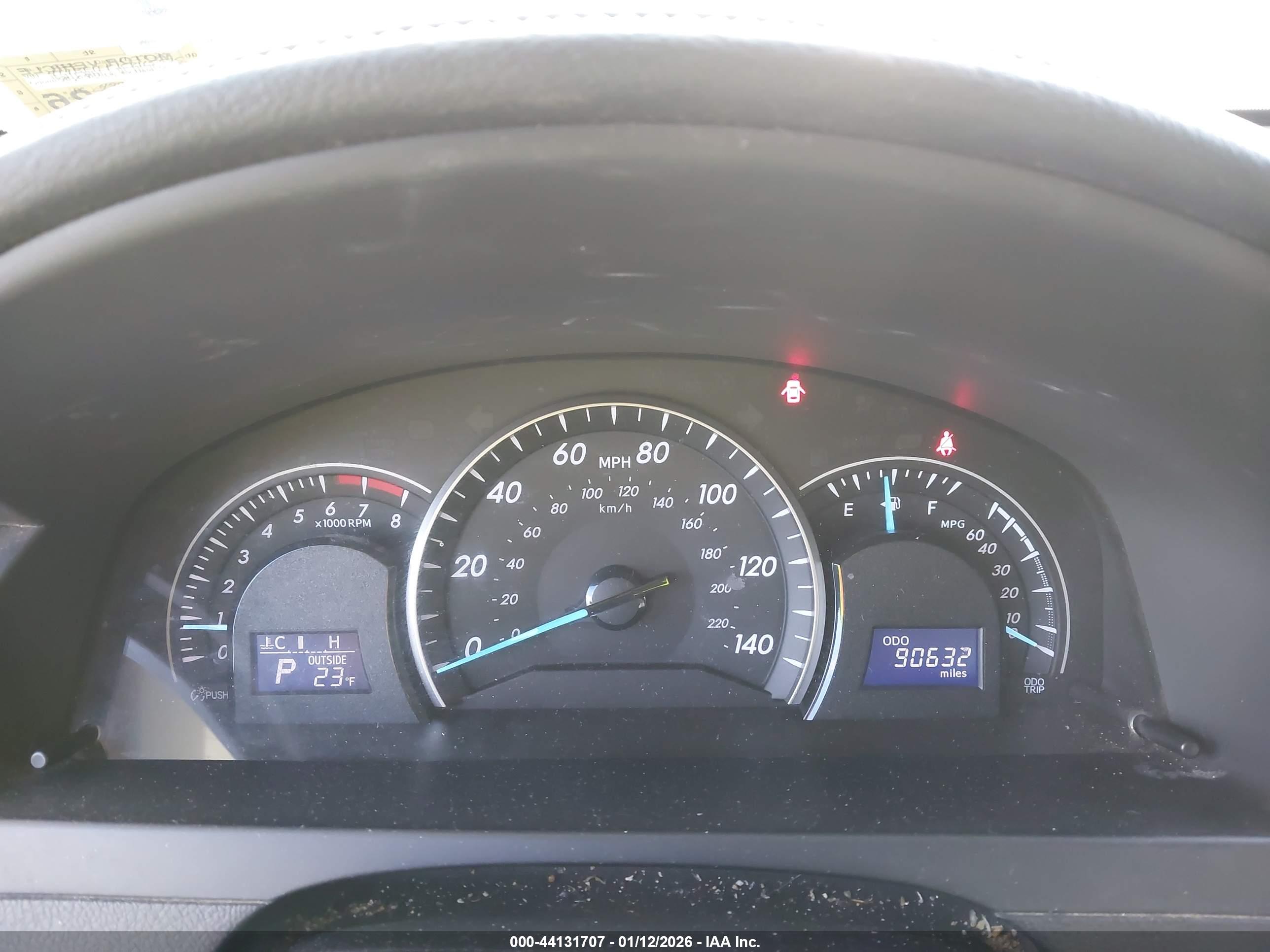 TOYOTA CAMRY image 7