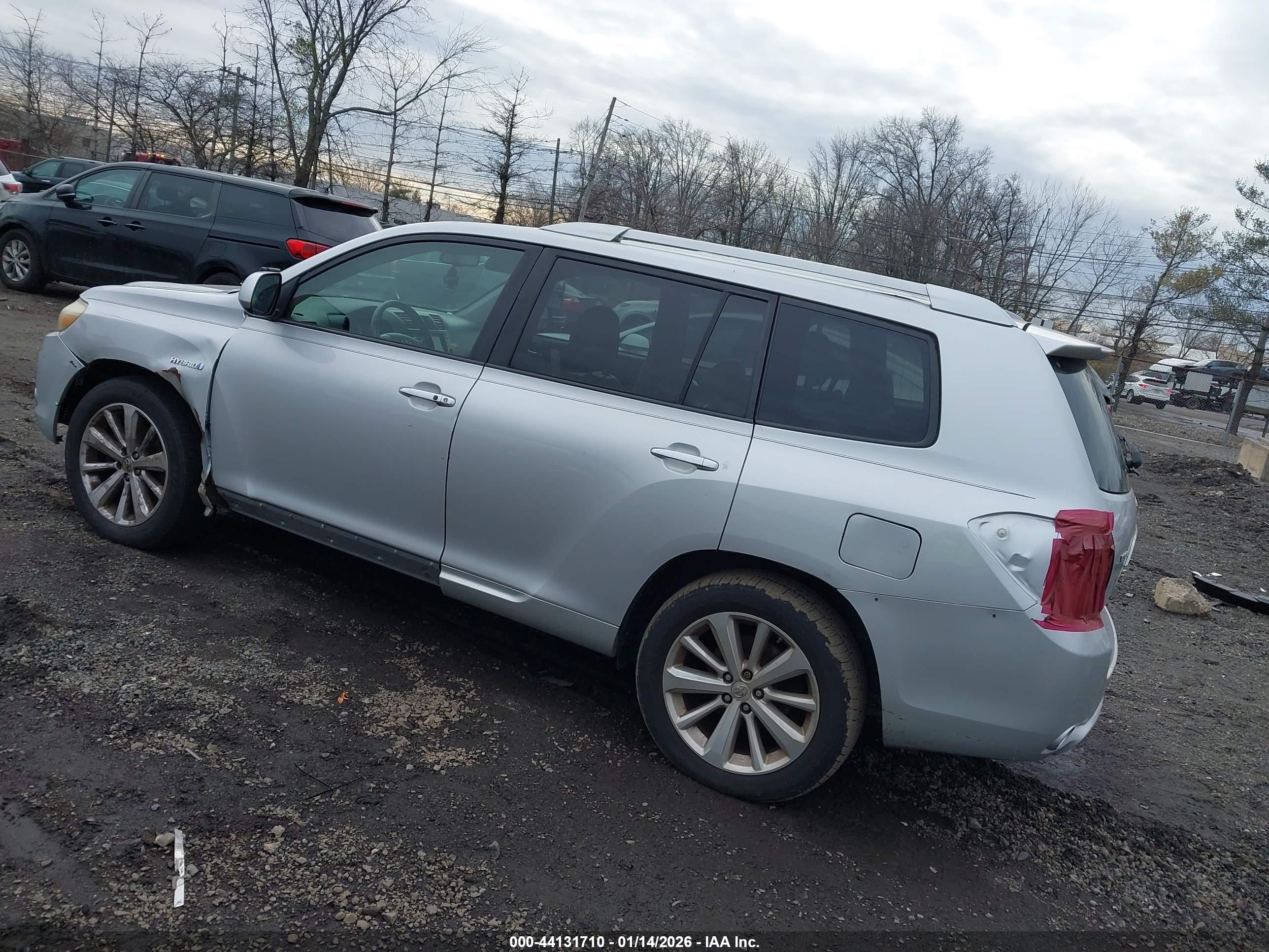 TOYOTA HIGHLANDER image 3