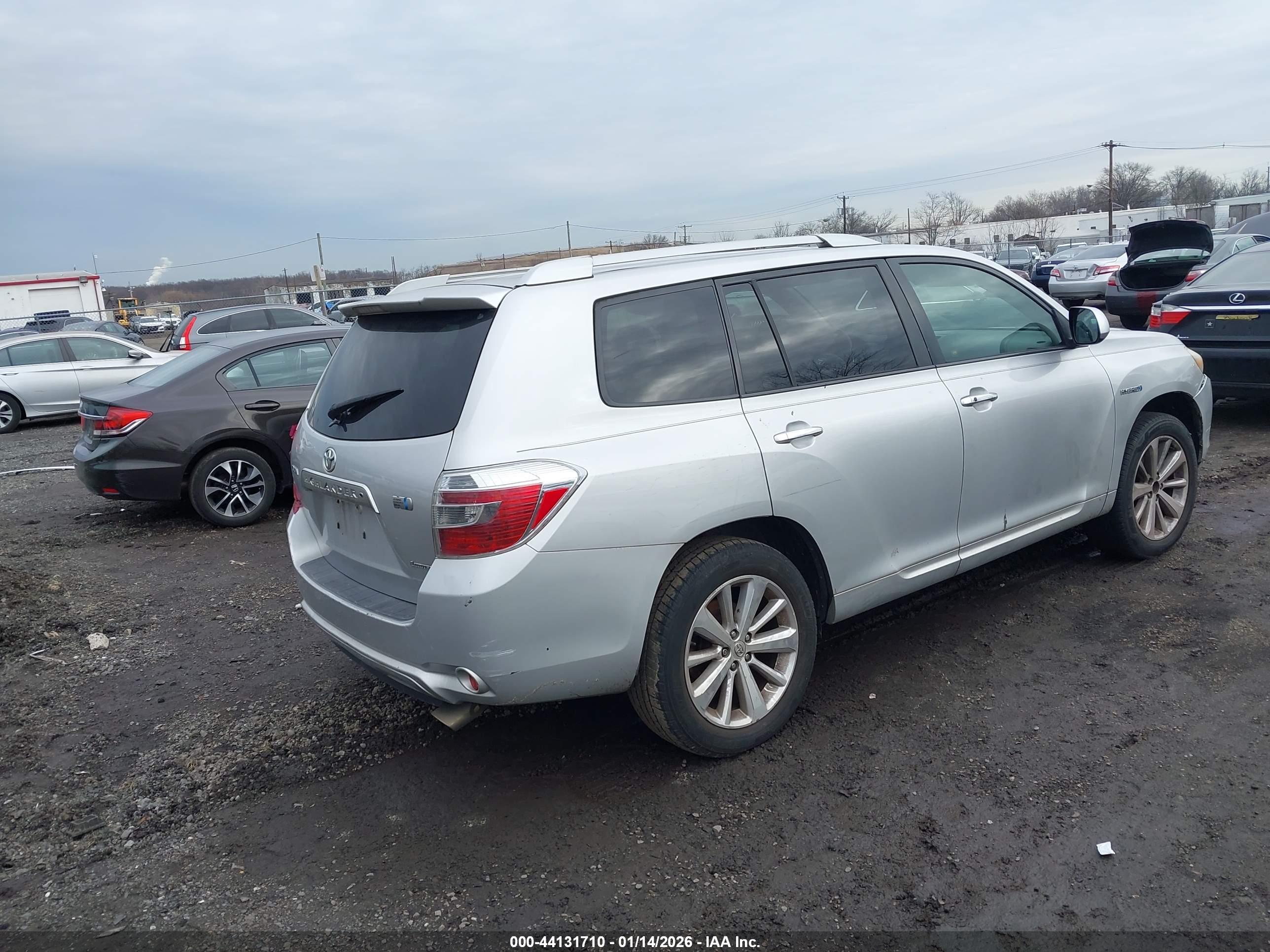 TOYOTA HIGHLANDER image 4