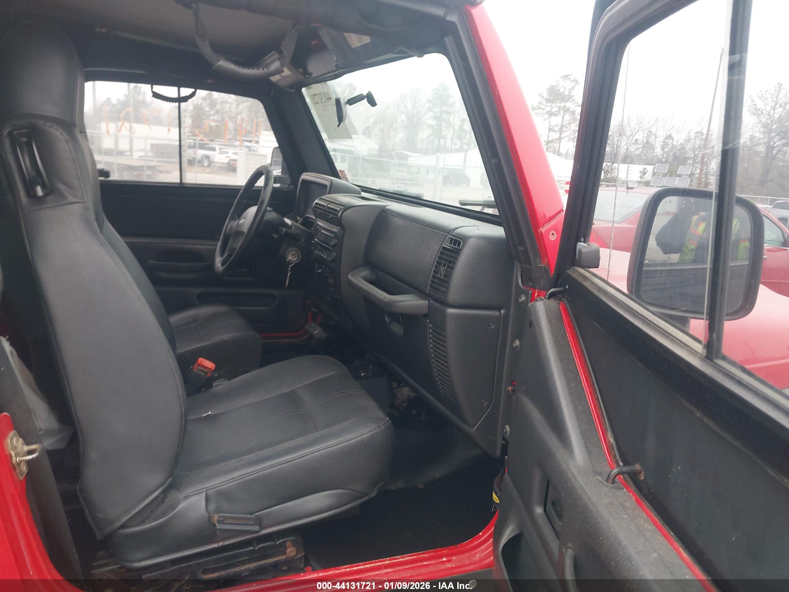 JEEP WRANGLER image 5