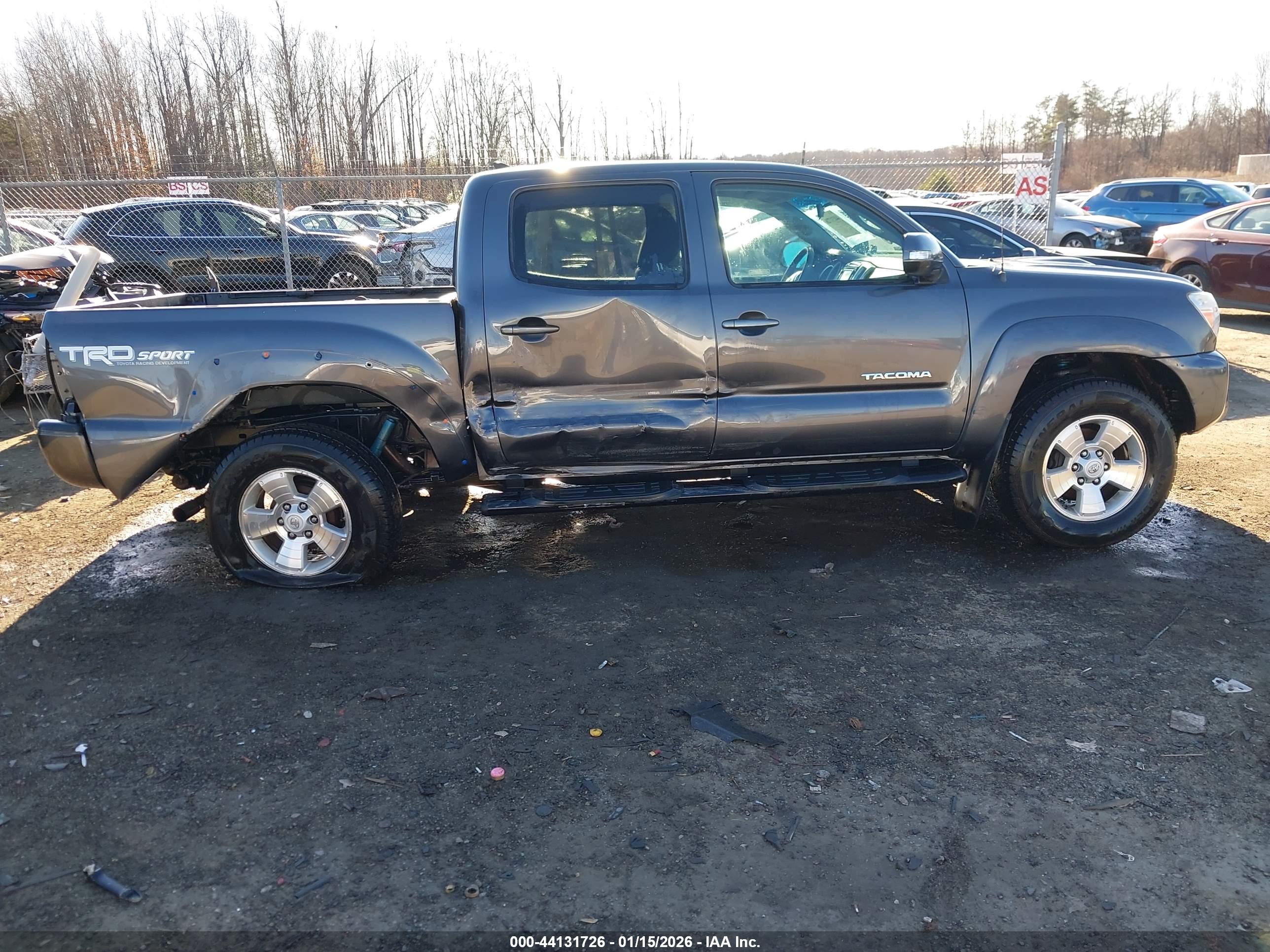 TOYOTA TACOMA image 6