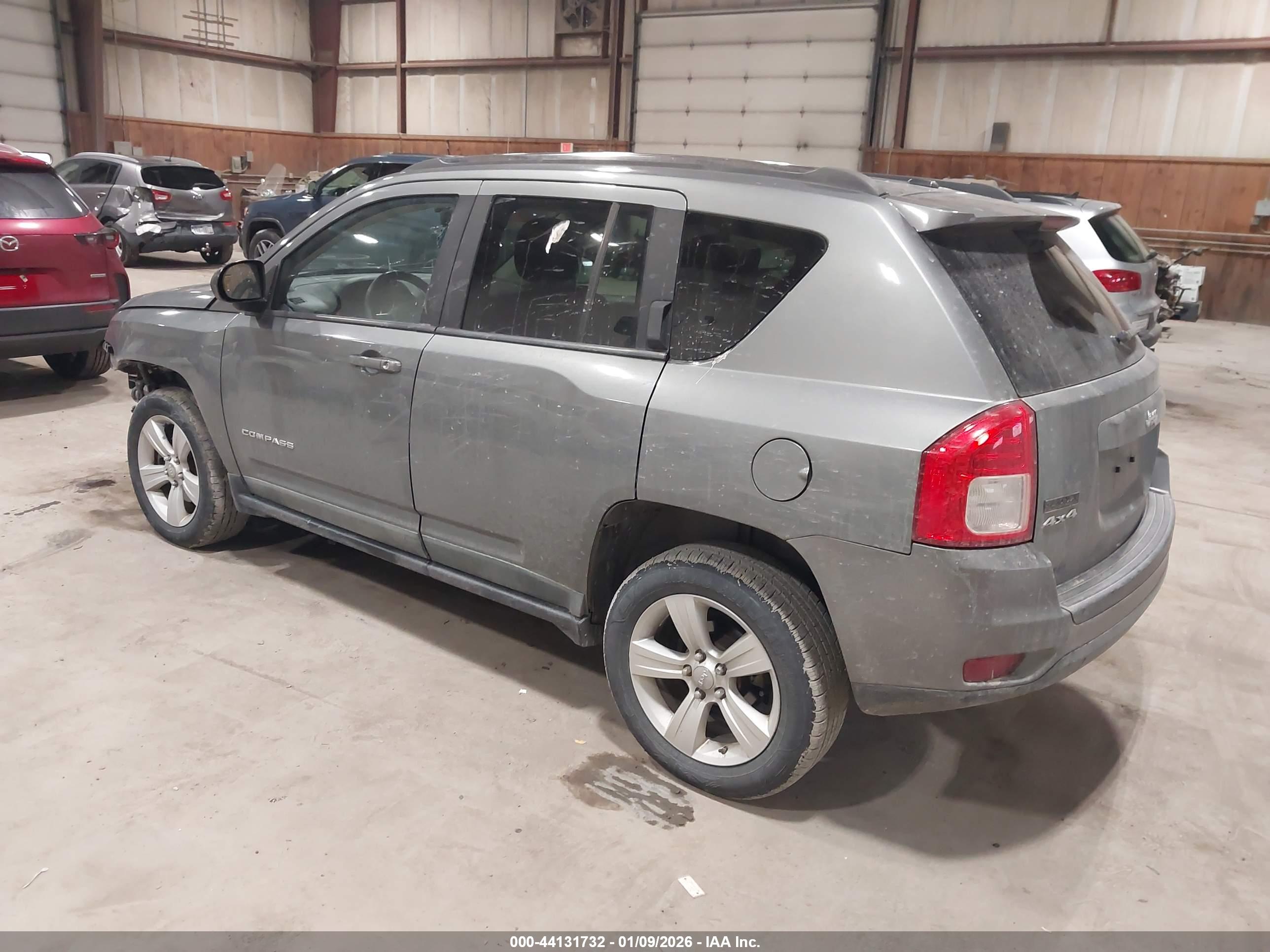 JEEP COMPASS image 3