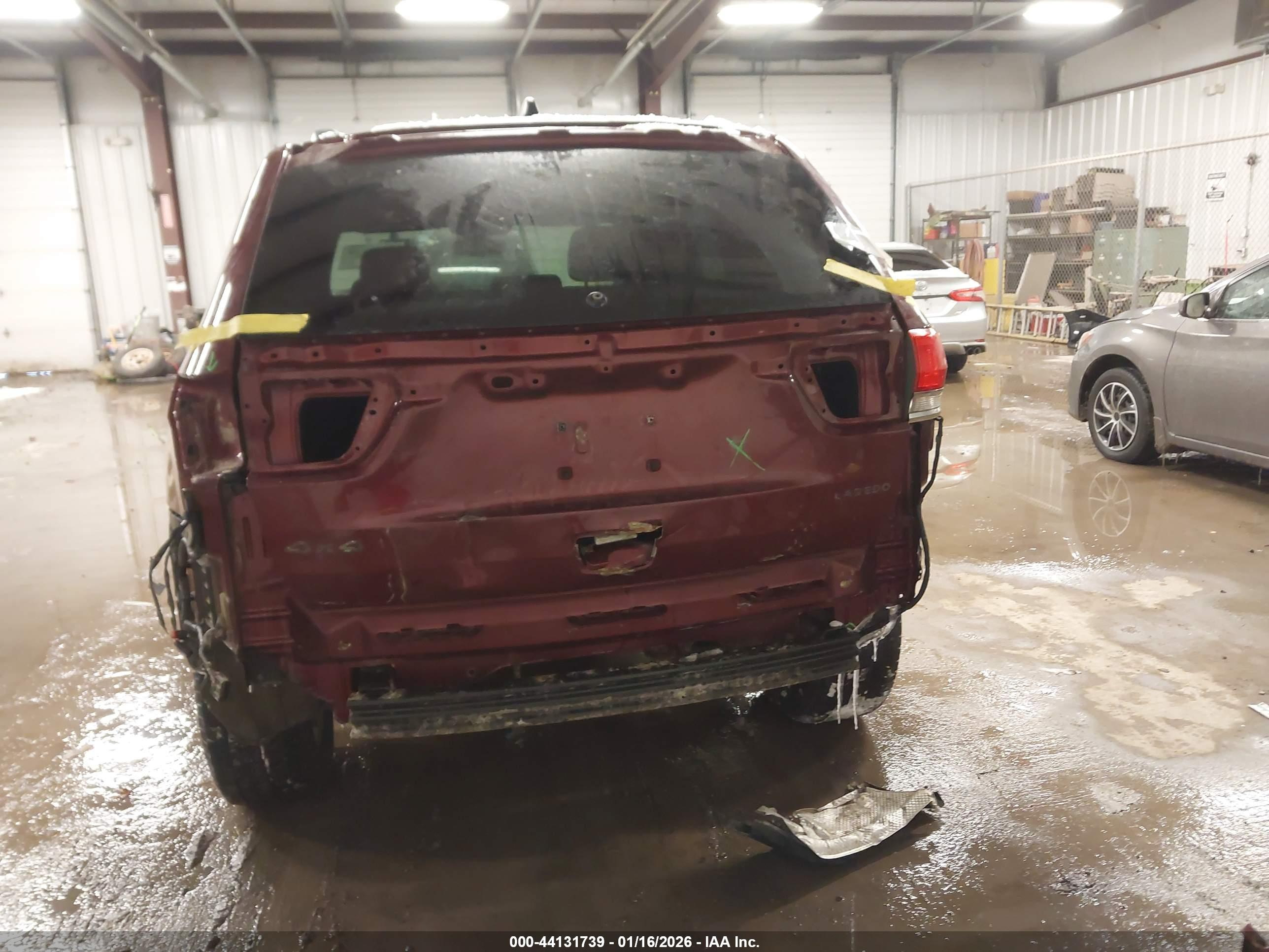 JEEP GRAND image 6