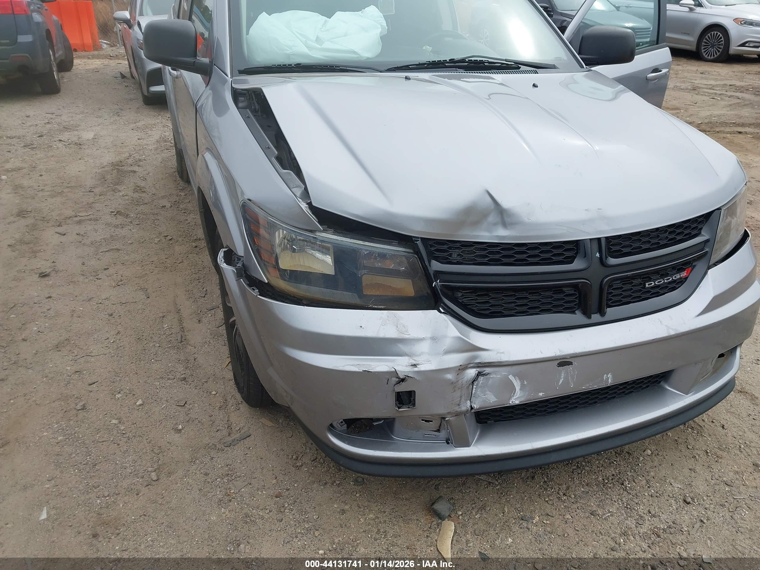 DODGE JOURNEY image 6