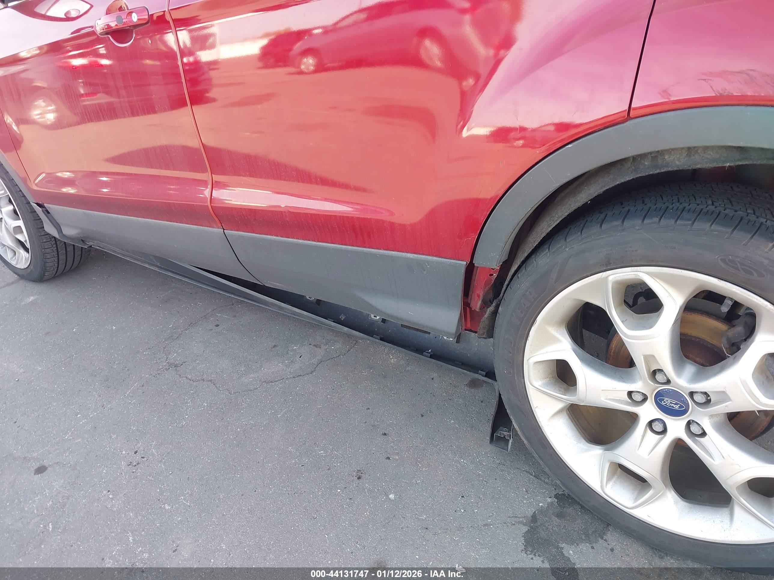 FORD ESCAPE image 6