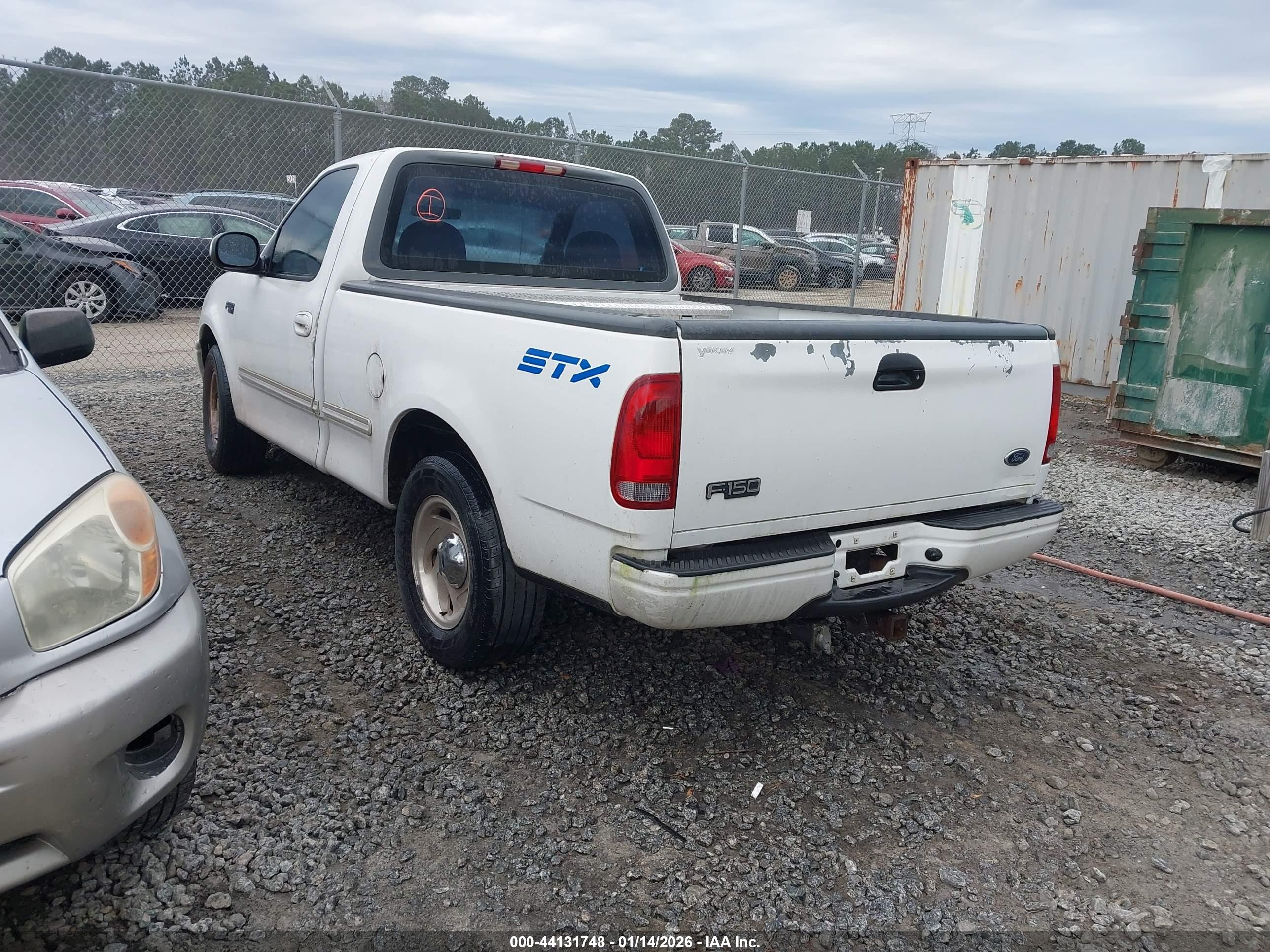 FORD F-150 image 3