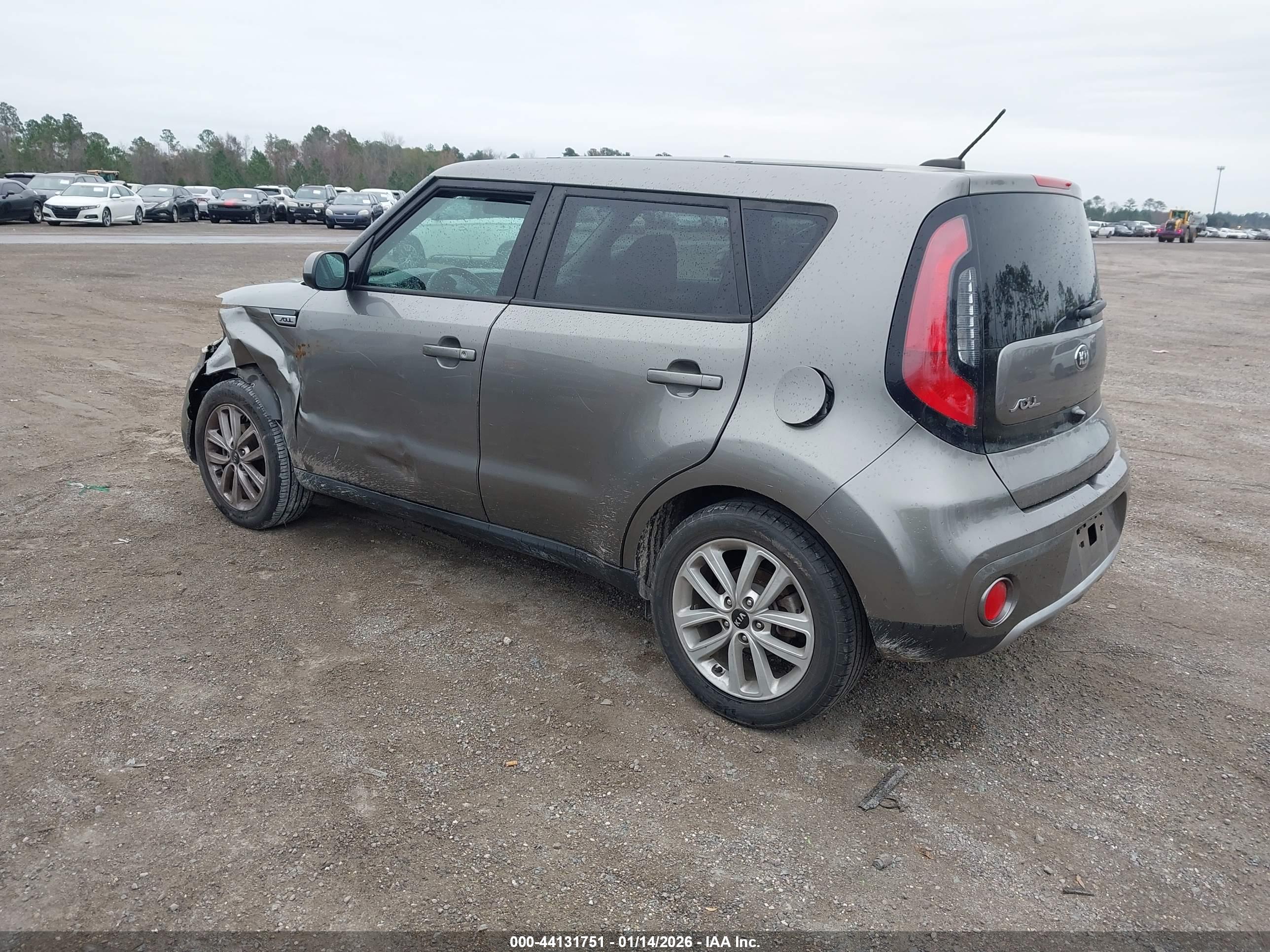 KIA SOUL image 3
