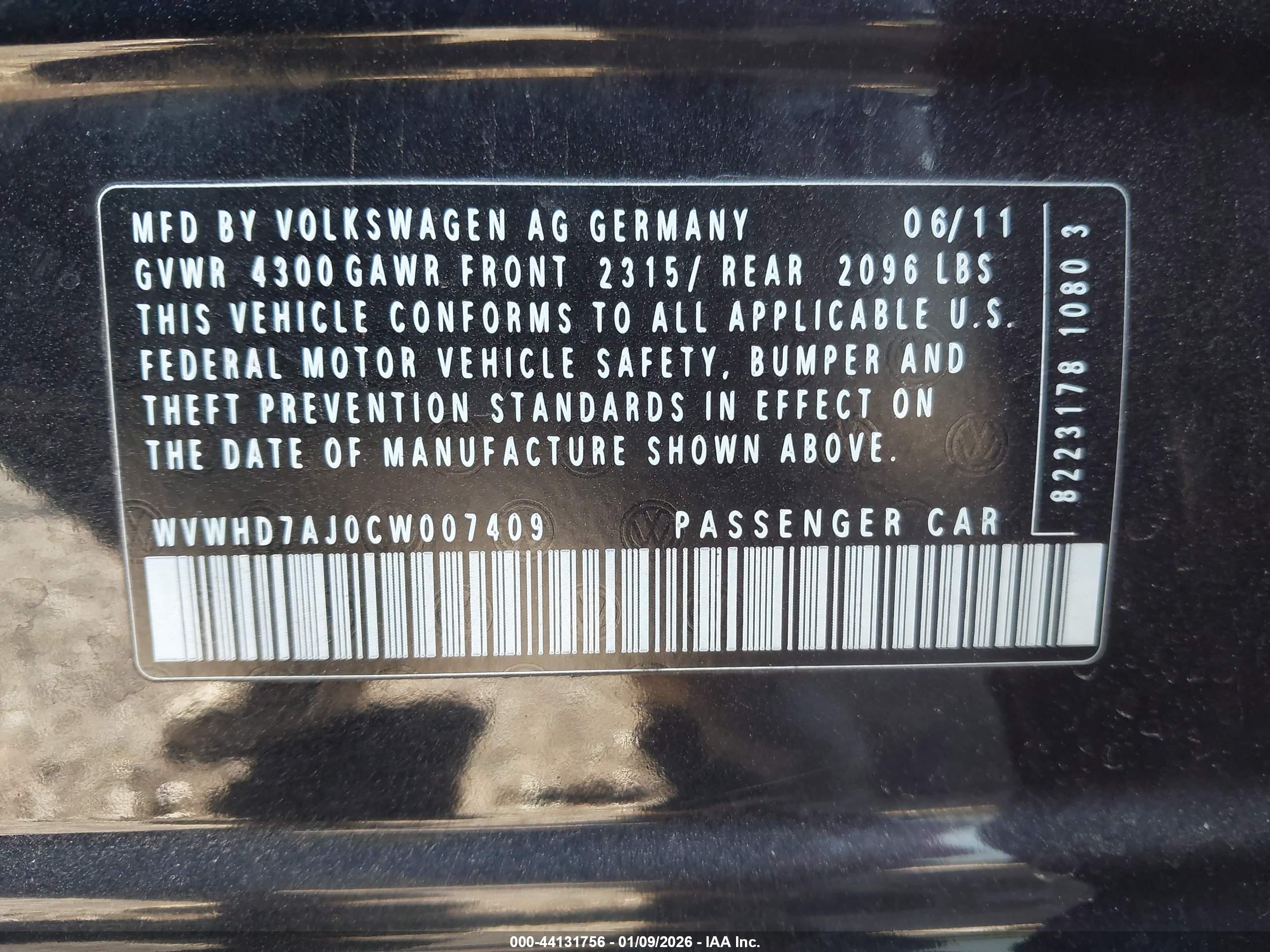 VOLKSWAGEN GTI image 9