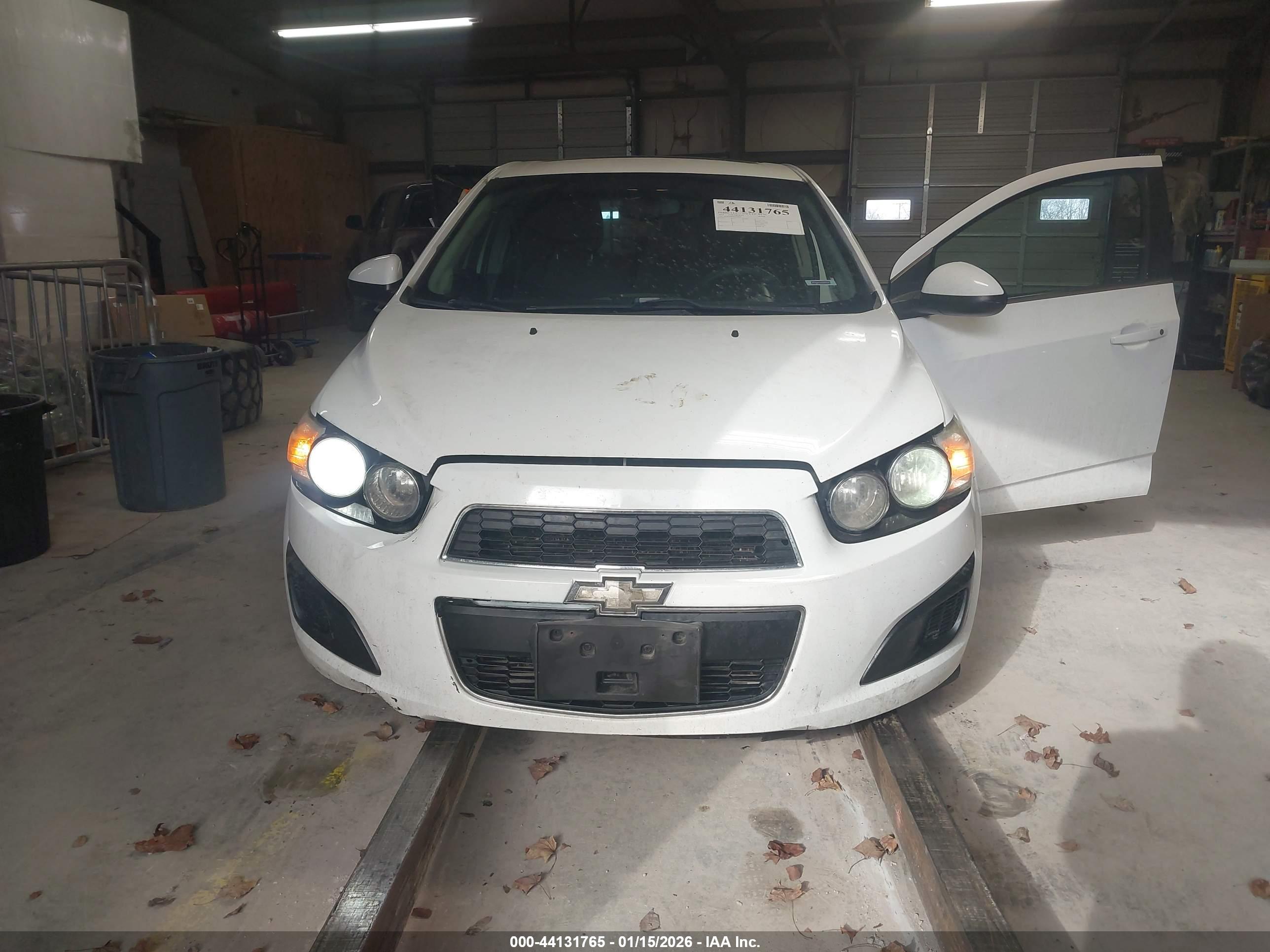CHEVROLET SONIC image 6