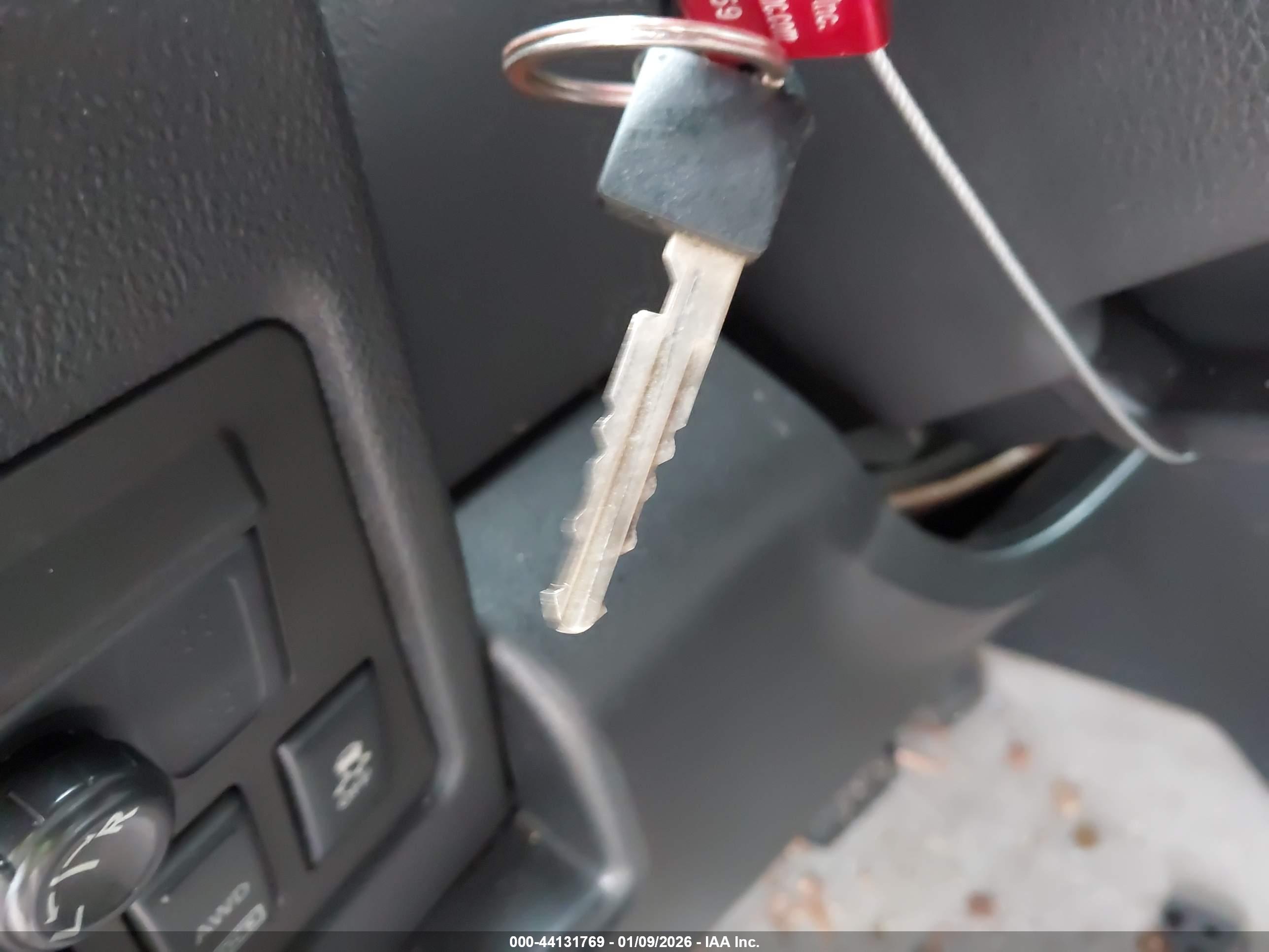 NISSAN ROGUE image 11