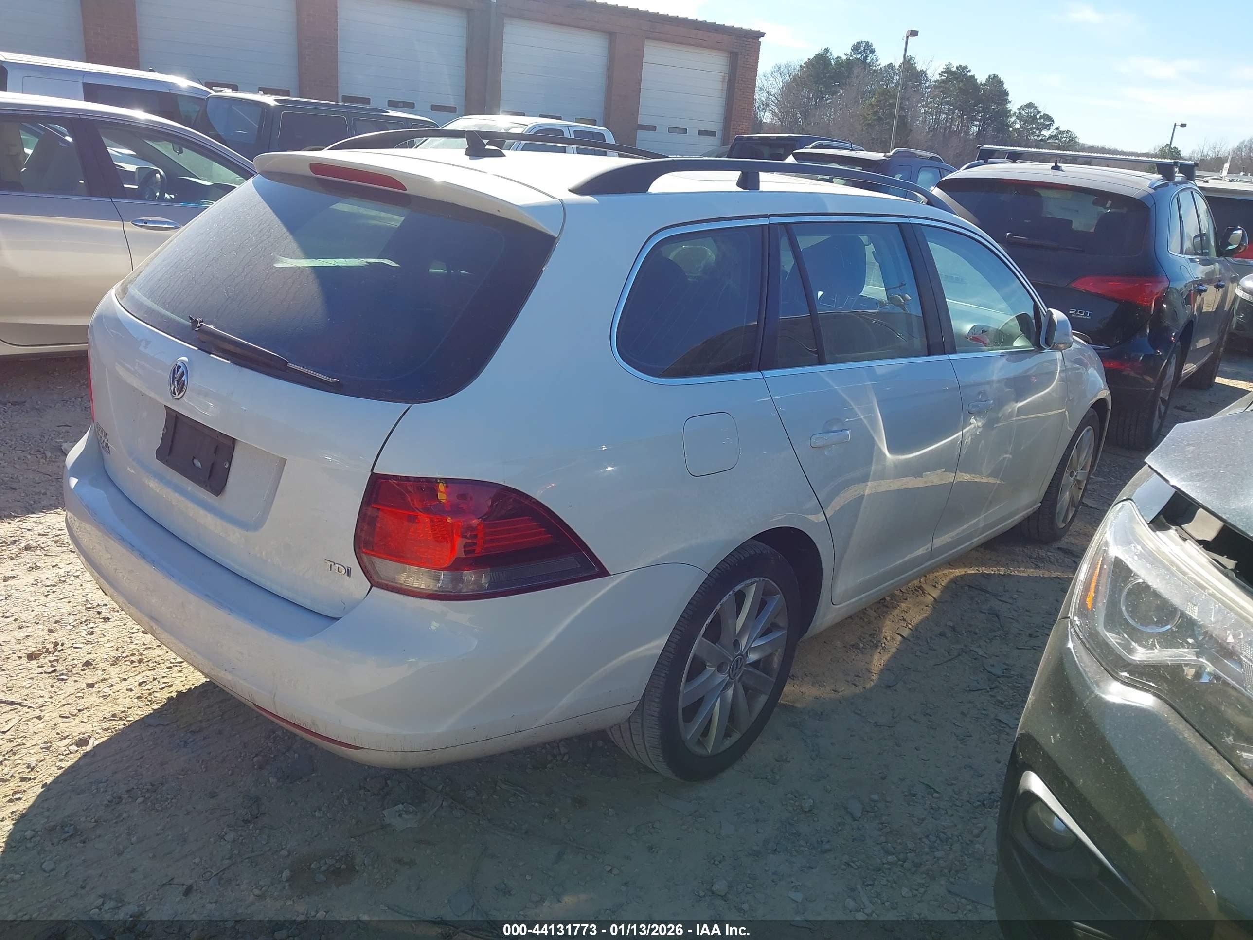 VOLKSWAGEN JETTA image 4
