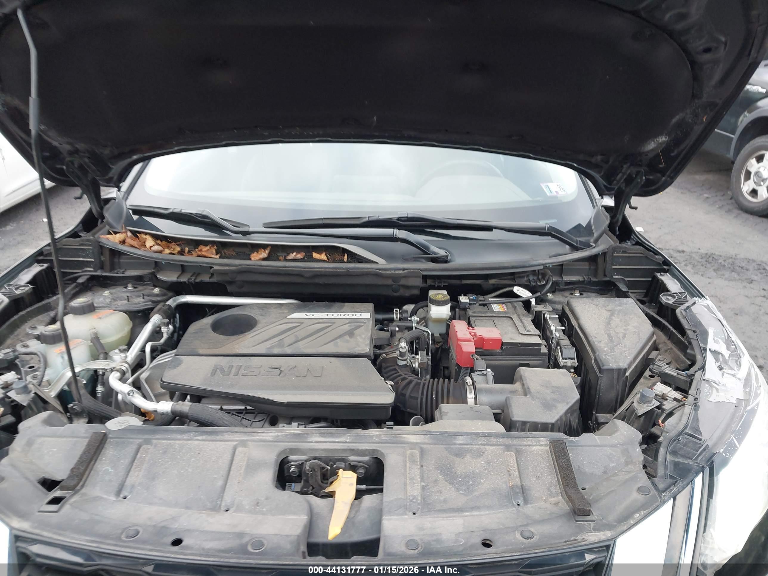 NISSAN ROGUE image 10