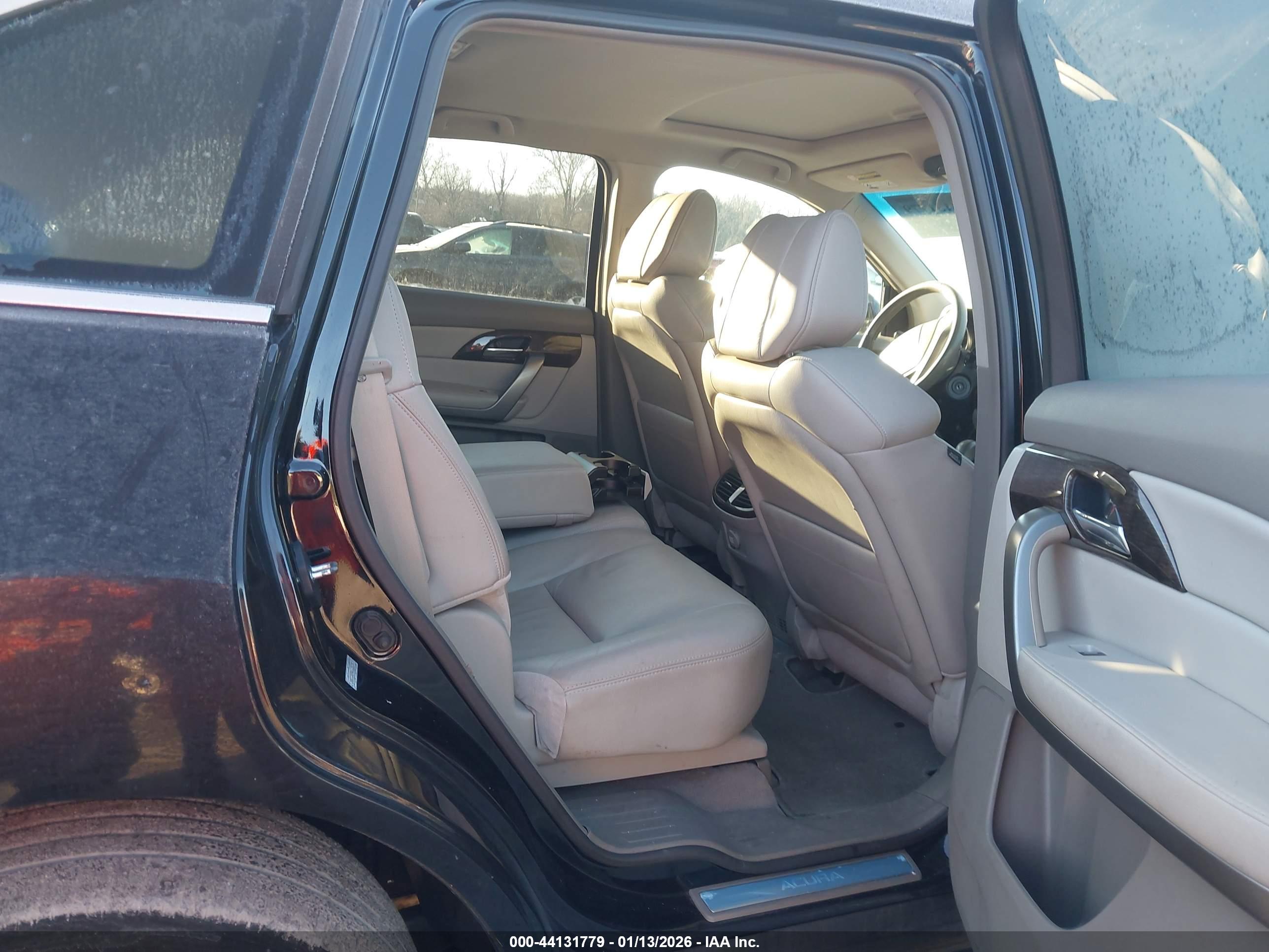 ACURA MDX image 8