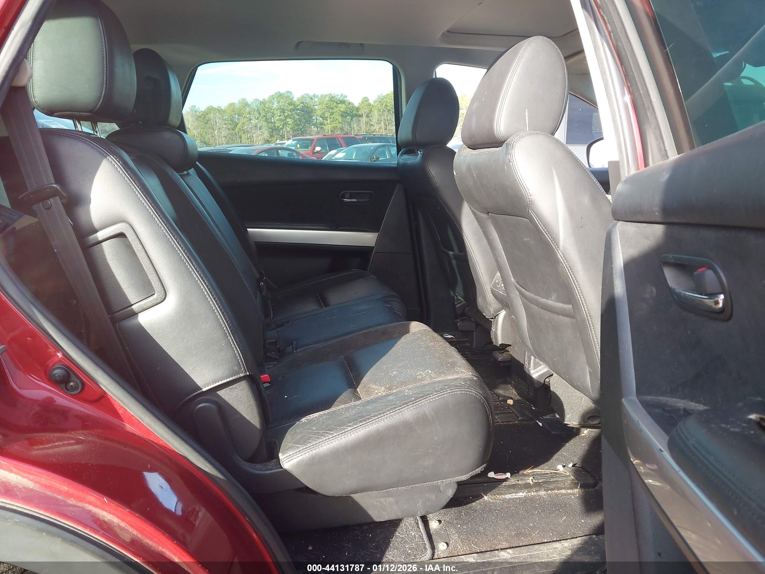 MAZDA CX-9 image 8