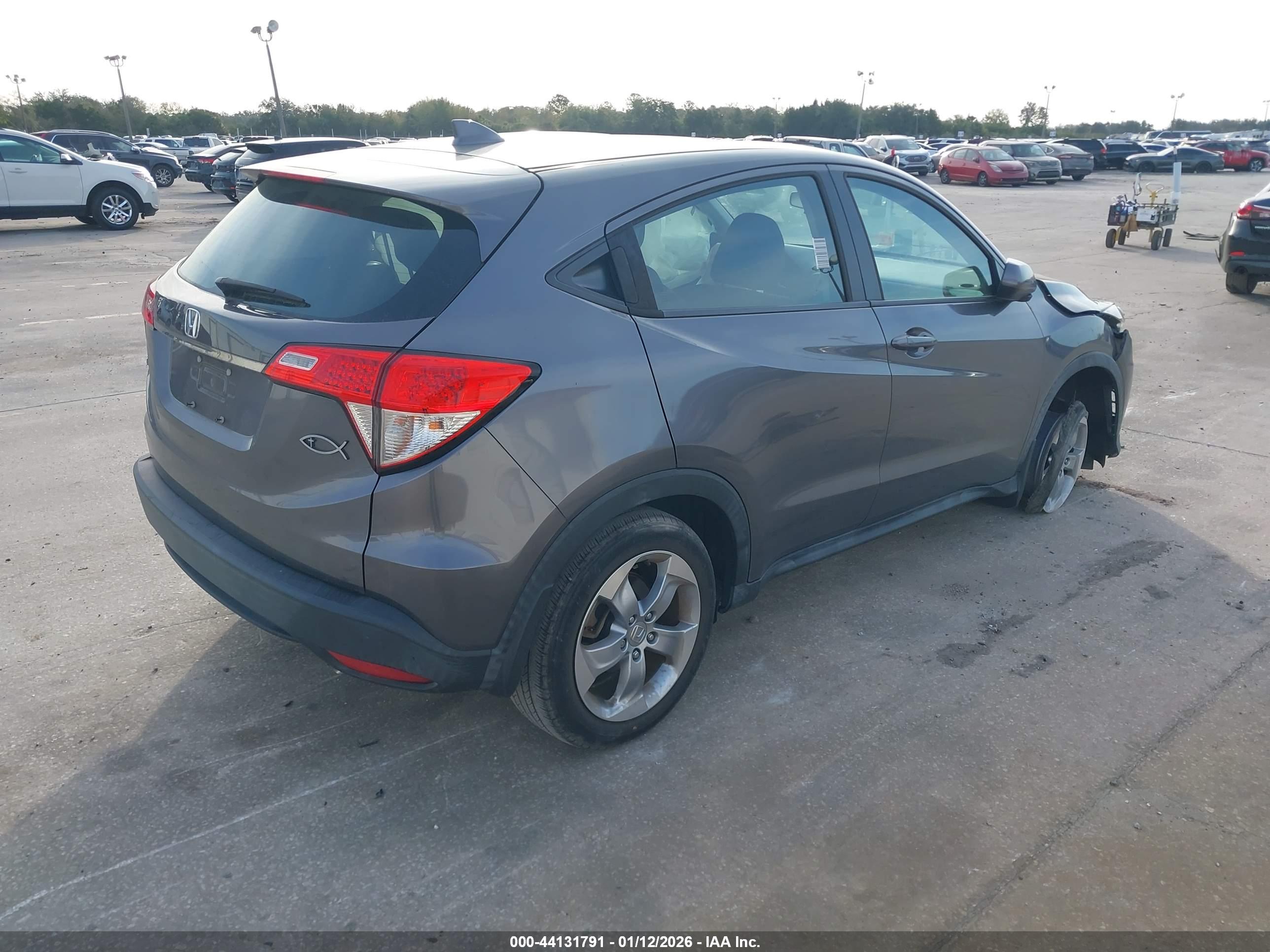 HONDA HR-V image 4