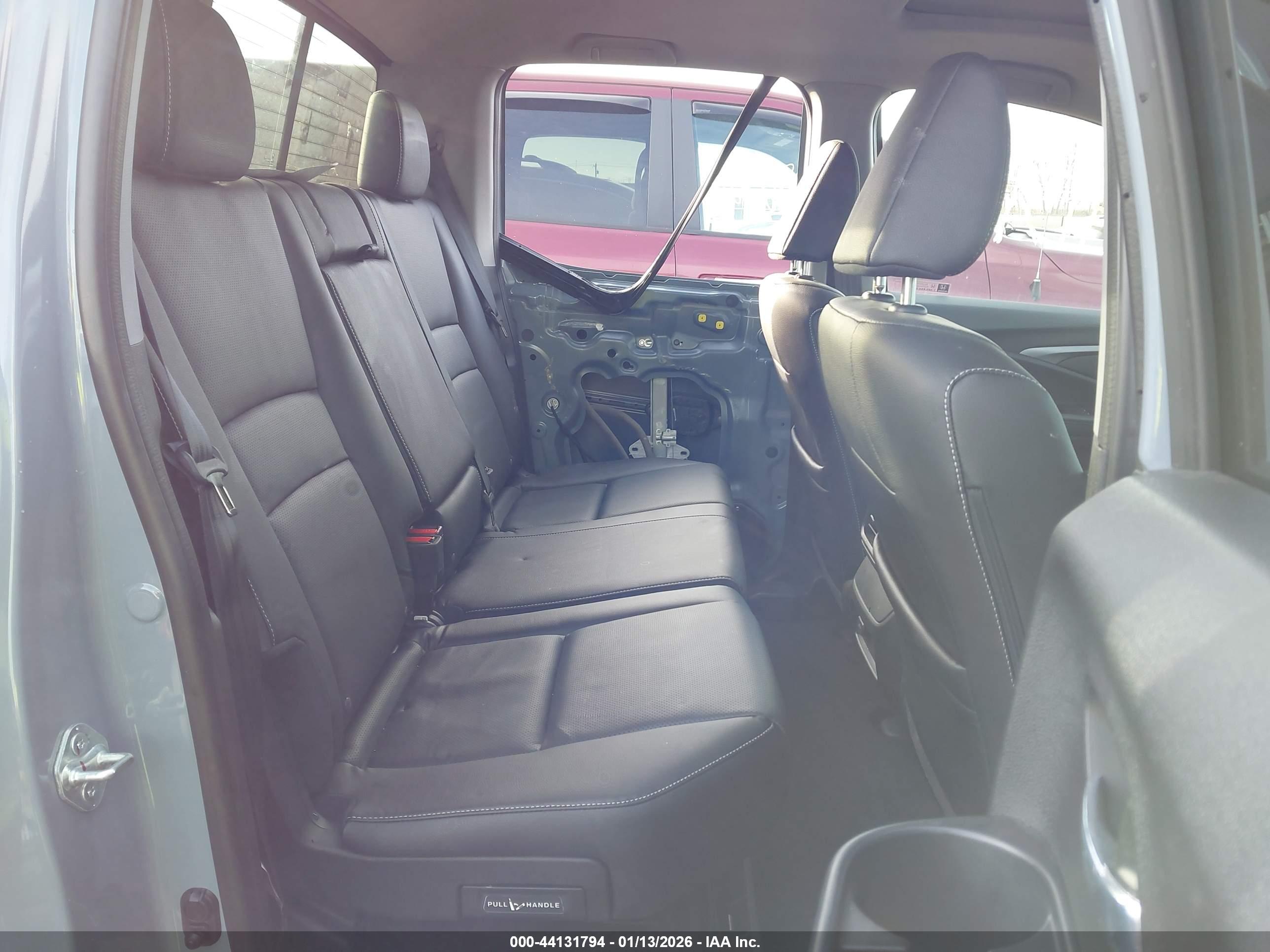 HONDA RIDGELINE image 8
