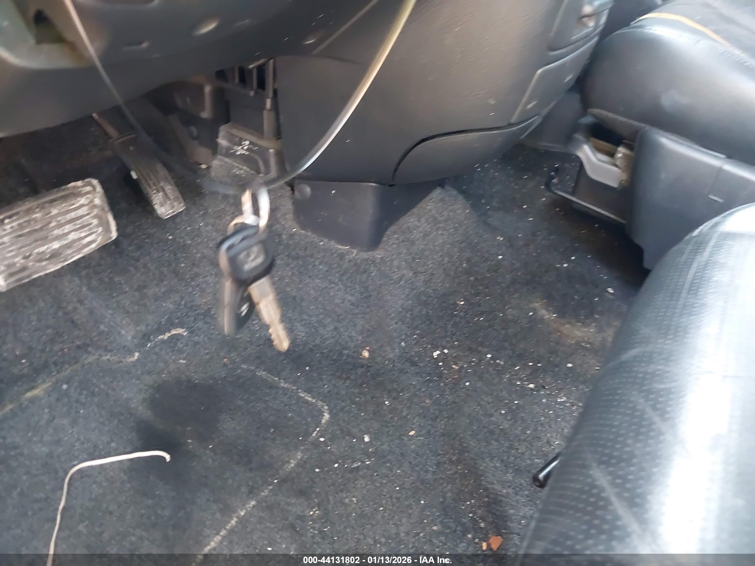 HONDA CR-V image 11