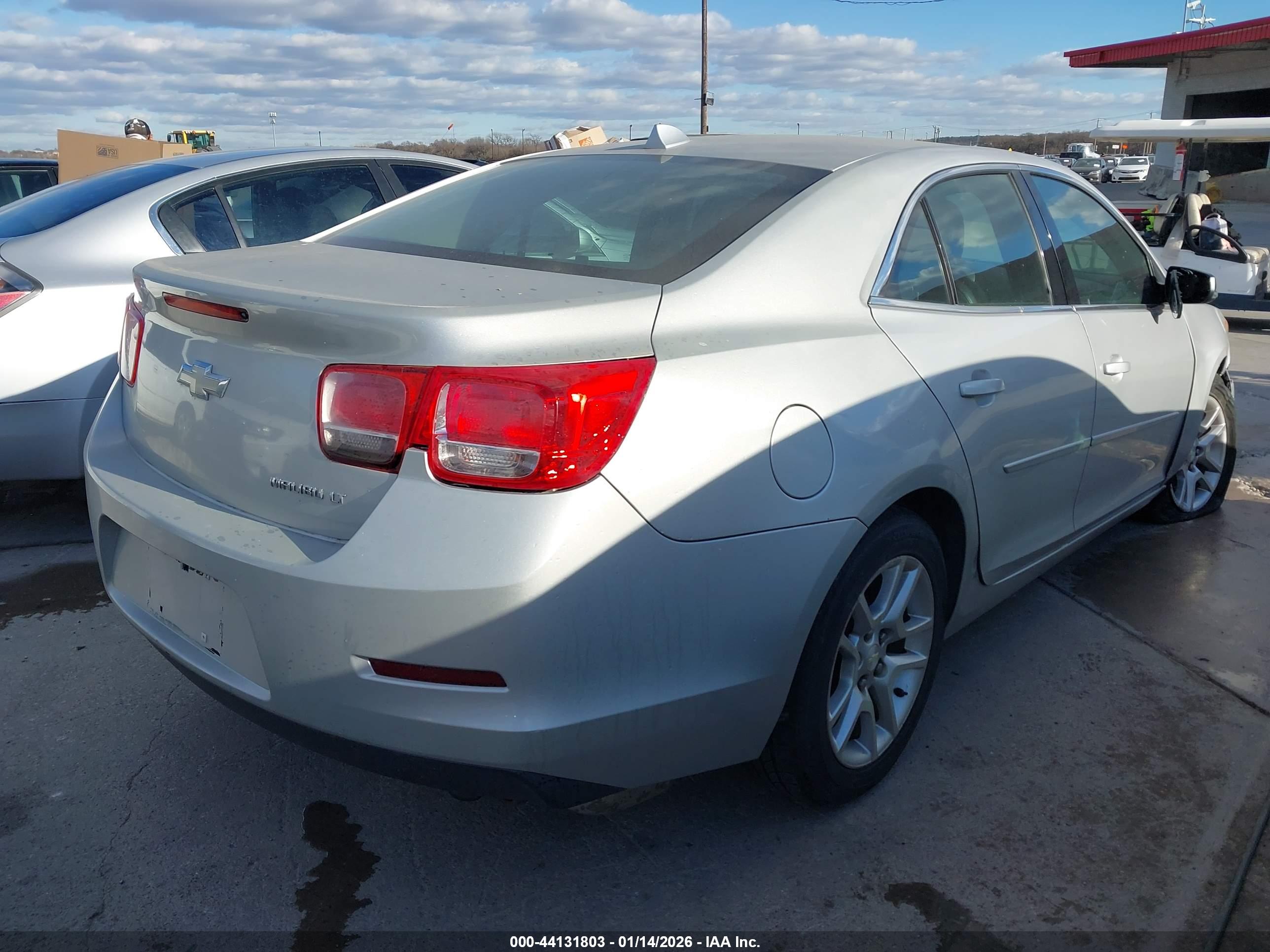 CHEVROLET MALIBU image 4