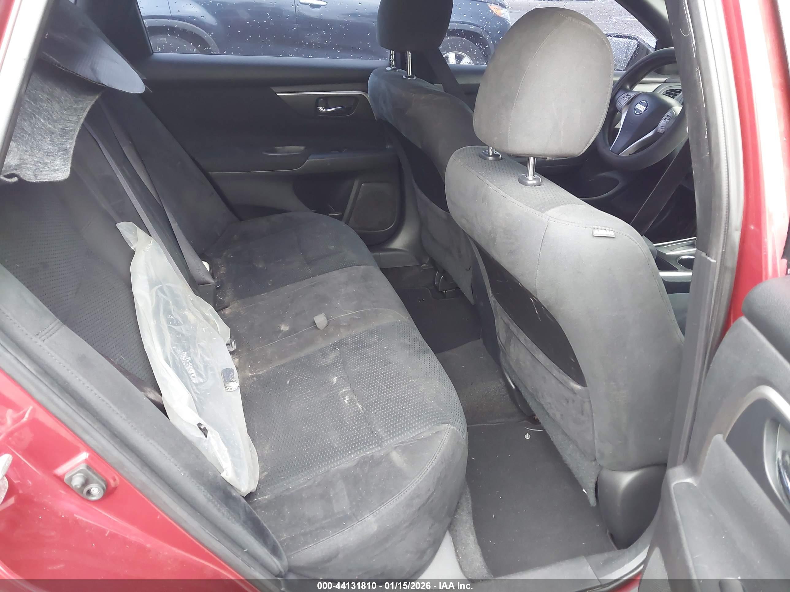 NISSAN ALTIMA image 8