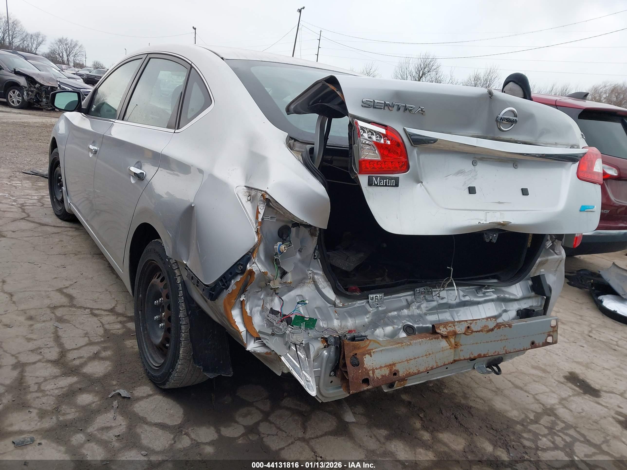 NISSAN SENTRA image 3