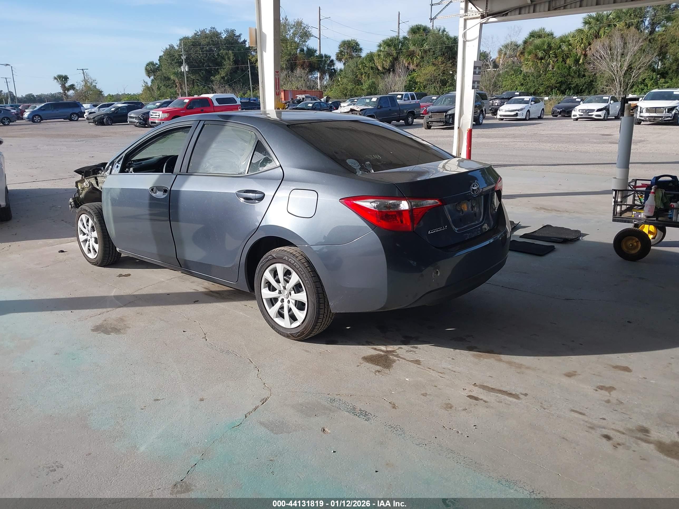 TOYOTA COROLLA image 3