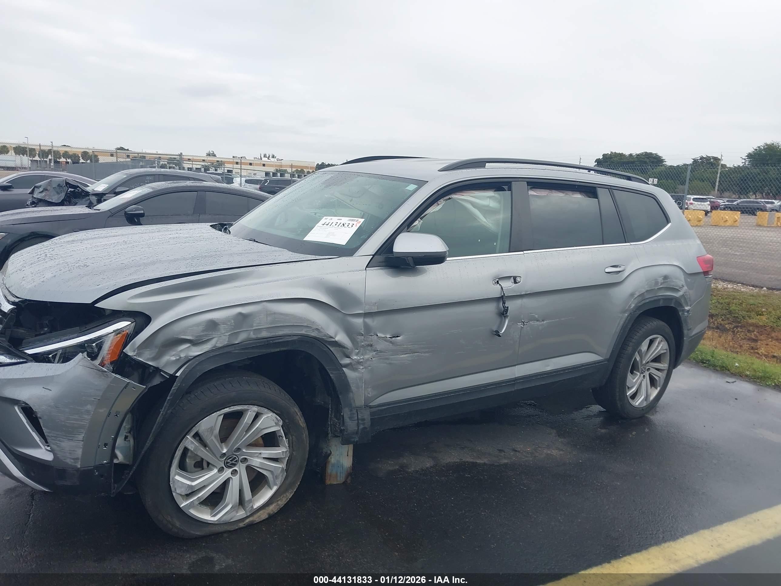VOLKSWAGEN ATLAS image 6