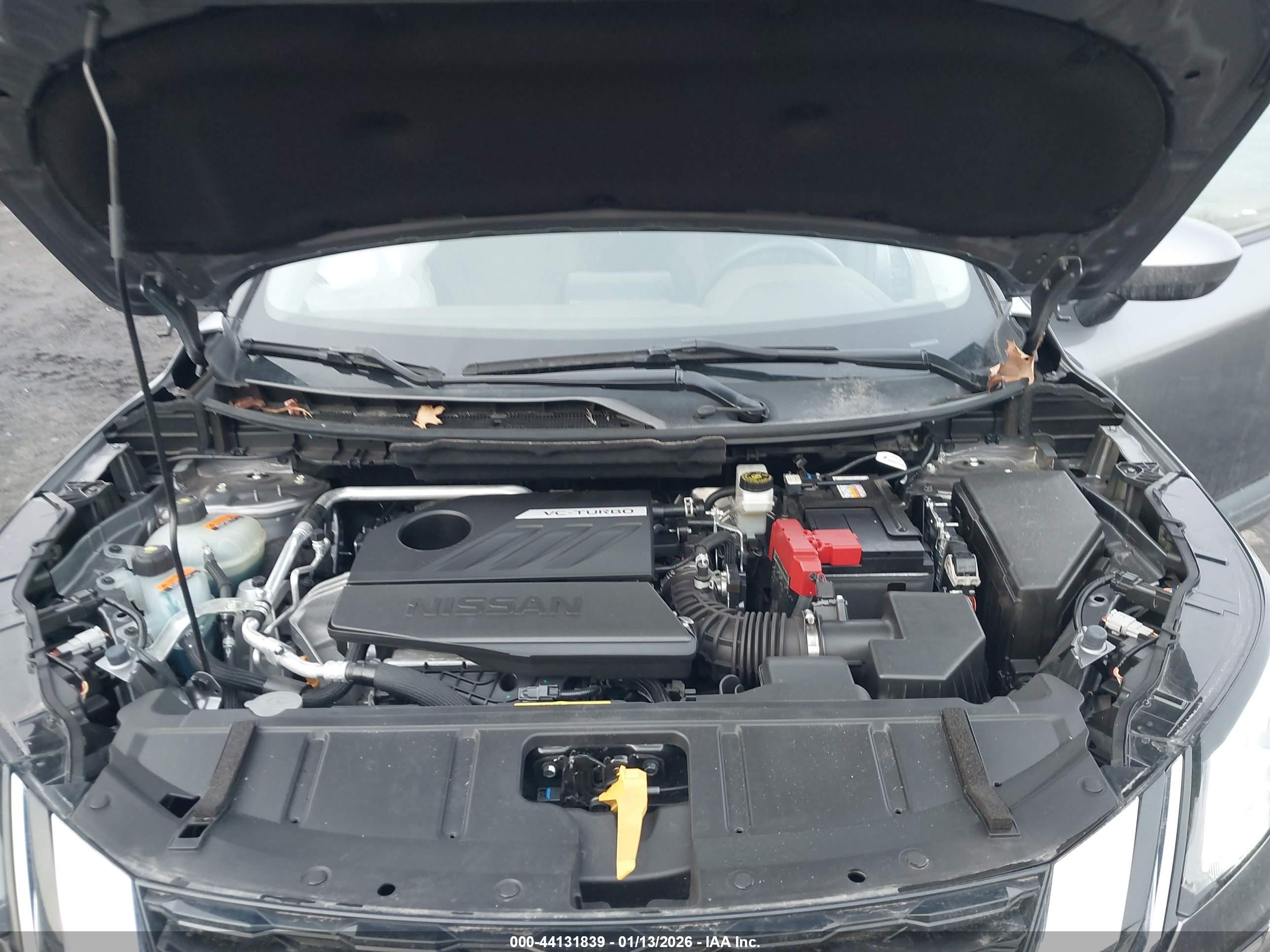 NISSAN ROGUE image 10
