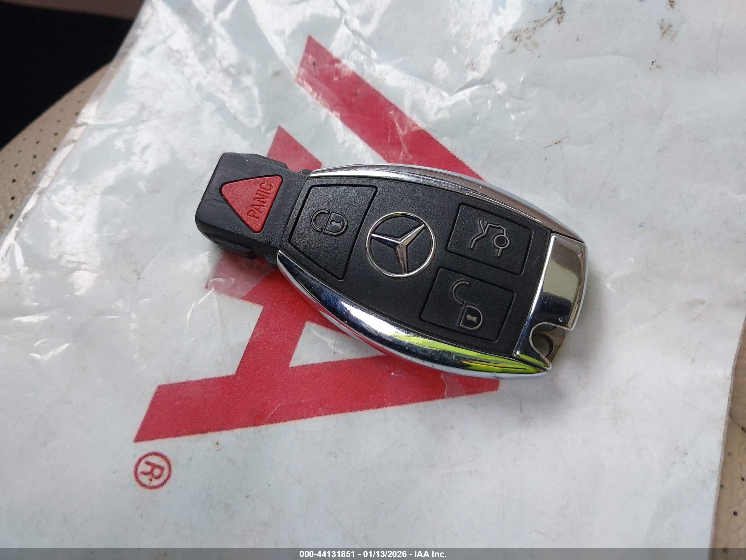 MERCEDES-BENZ GLC image 11